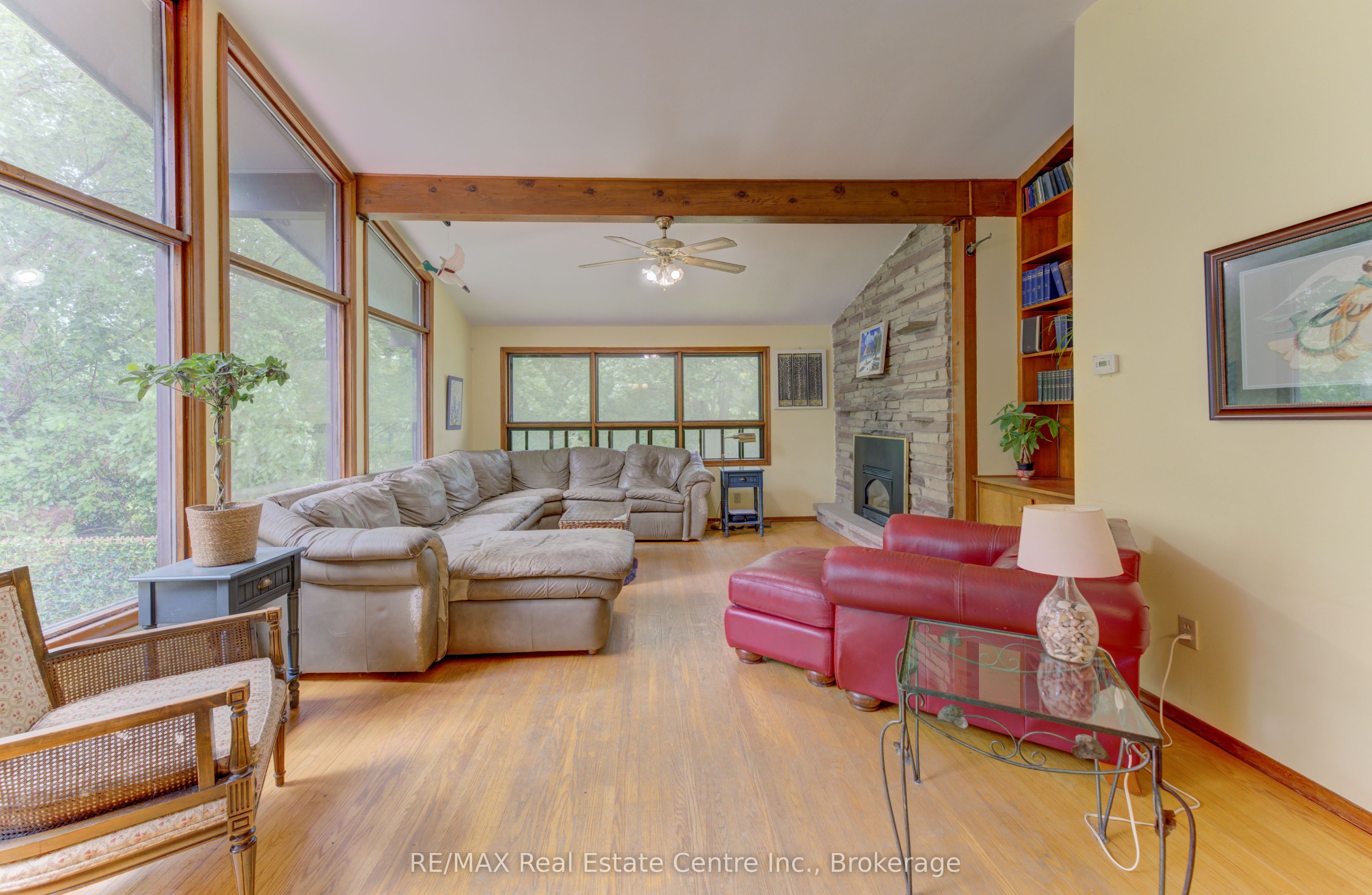 80 Chapel Hill Drive, Kitchener, ON N2R 1N2 photo 3