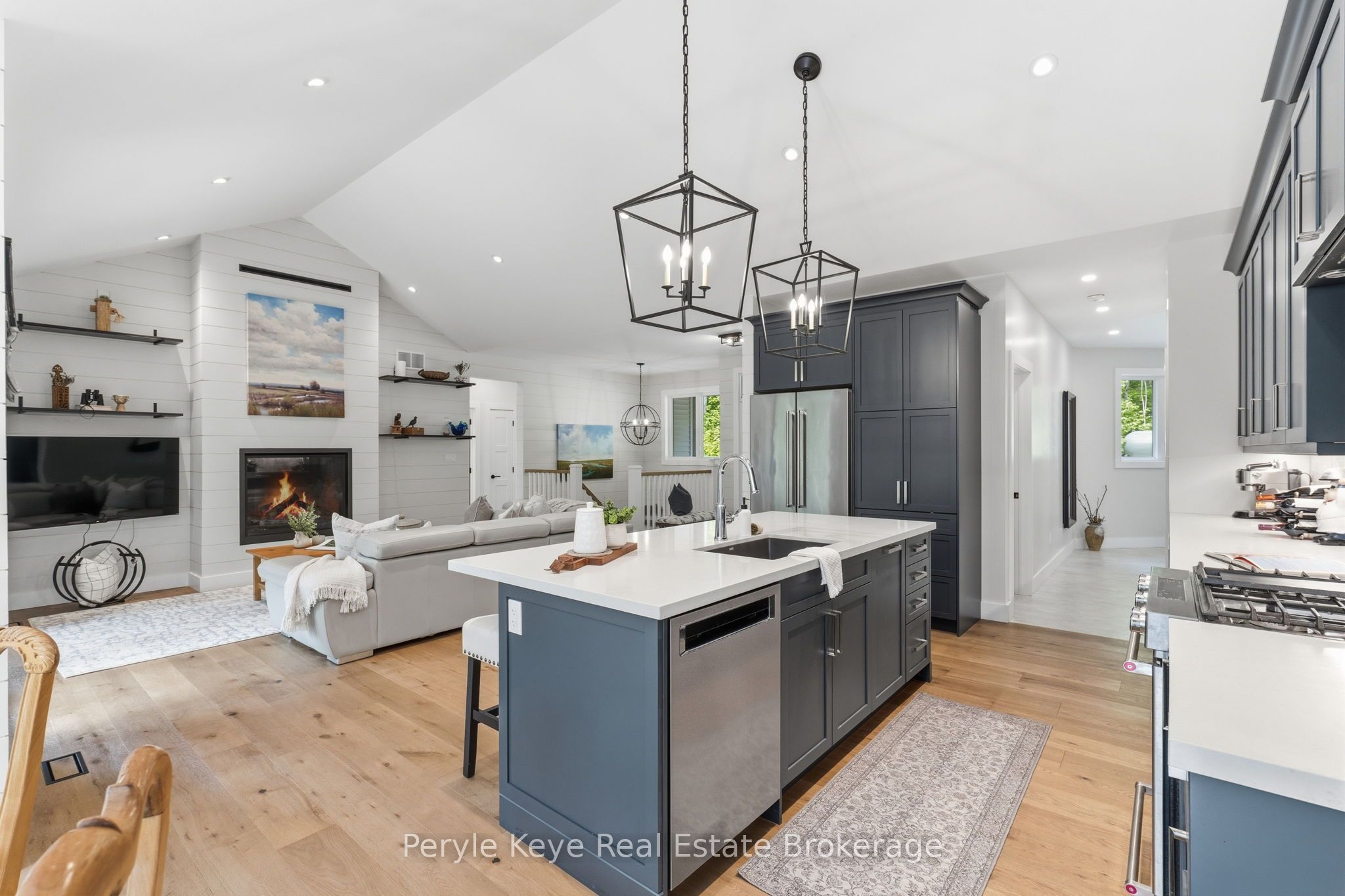 1140 Walker's Glenn Crescent, Lake of Bays, ON P1H 2J6 photo 3