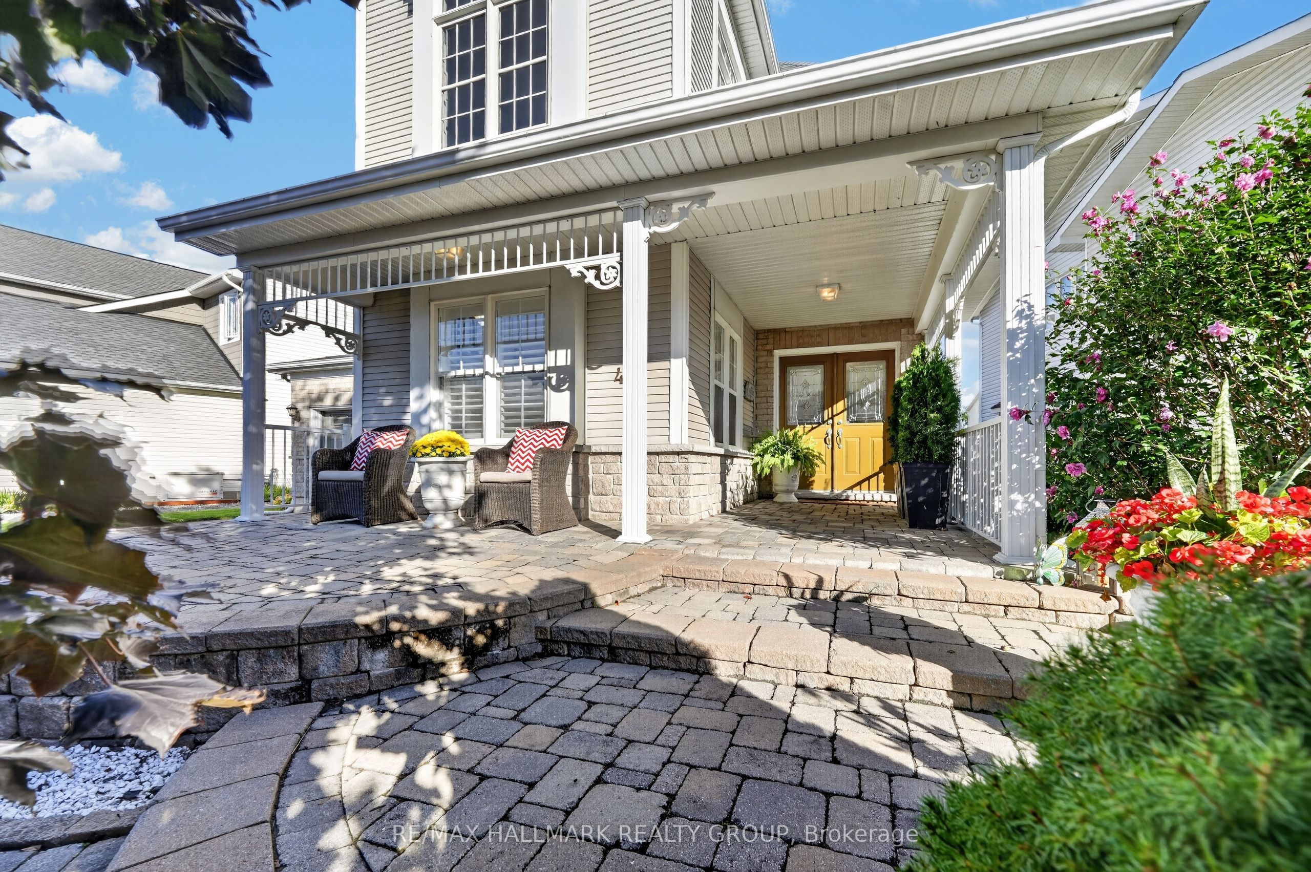 45 Franklin Cathcart Crescent S, Stittsville - Munster - Richmond, ON K2S 2A5 photo 3