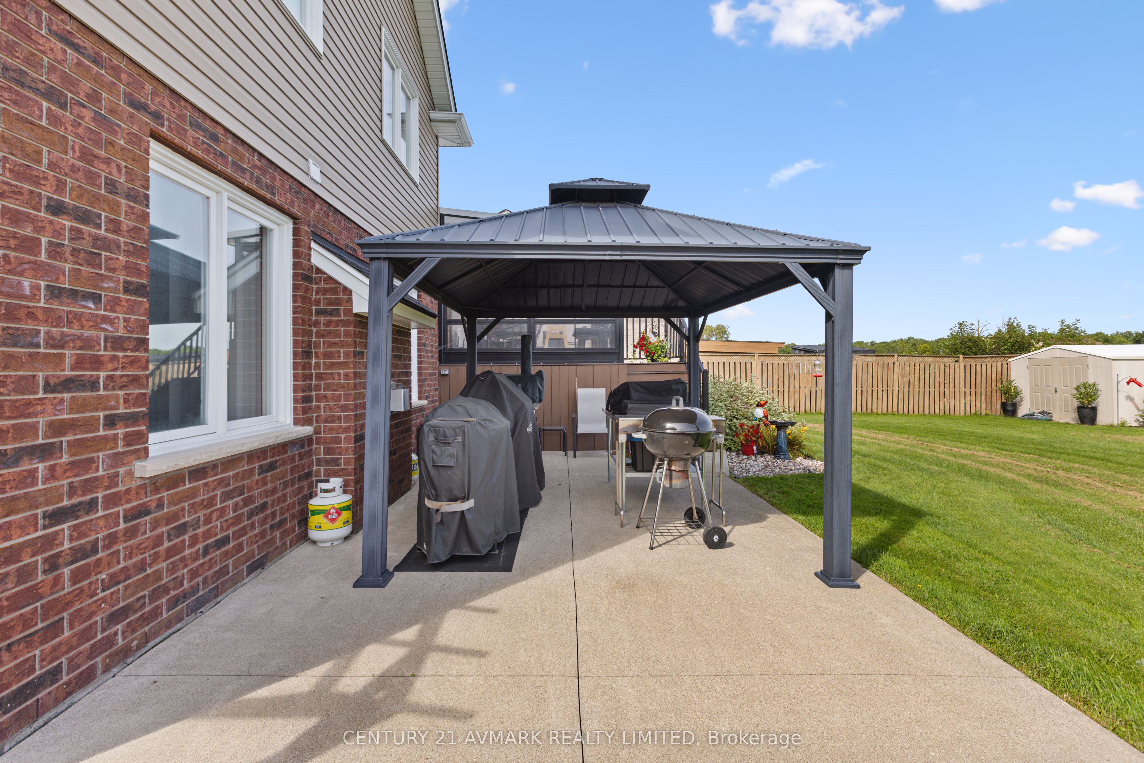 541 Barrick Road, Port Colborne, ON L3K 4C1 photo 5