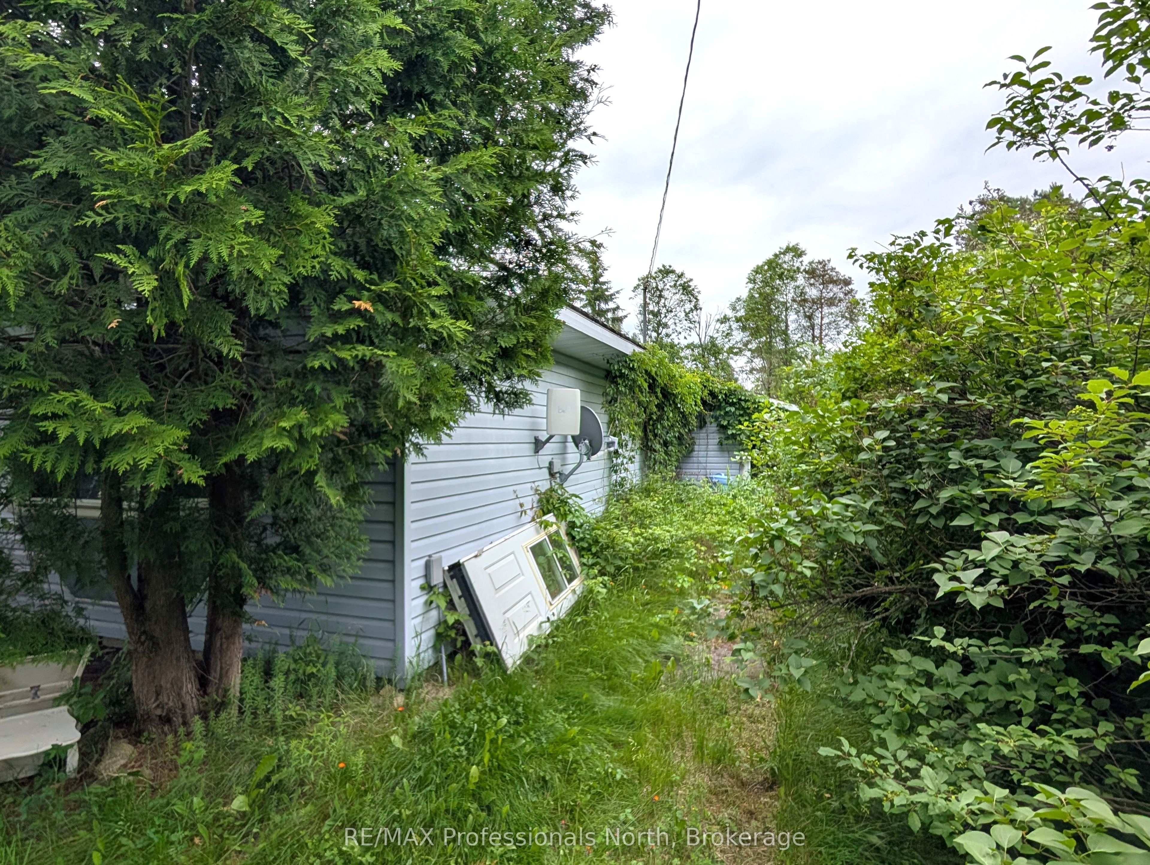 47 RIVERSIDE Avenue, South River, ON P0X 1X0 photo 2