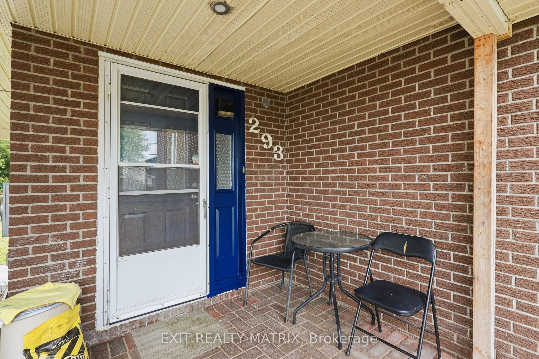 293 Kitchener Street, Hawkesbury, ON K6A 2P1 photo 3