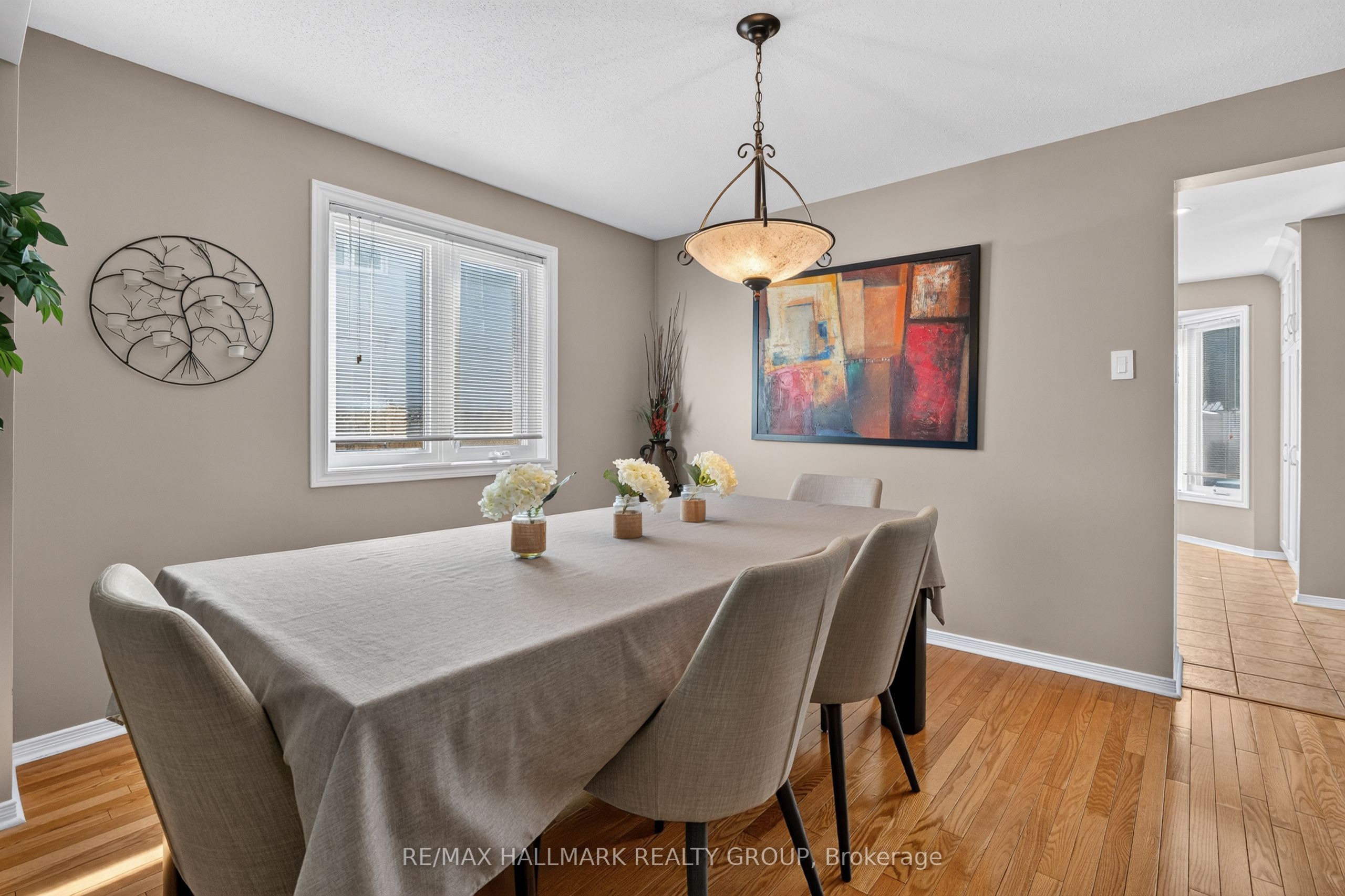 518 Des Conifers Crescent, Orleans - Cumberland and Area, ON K4A 2Y7 photo 5