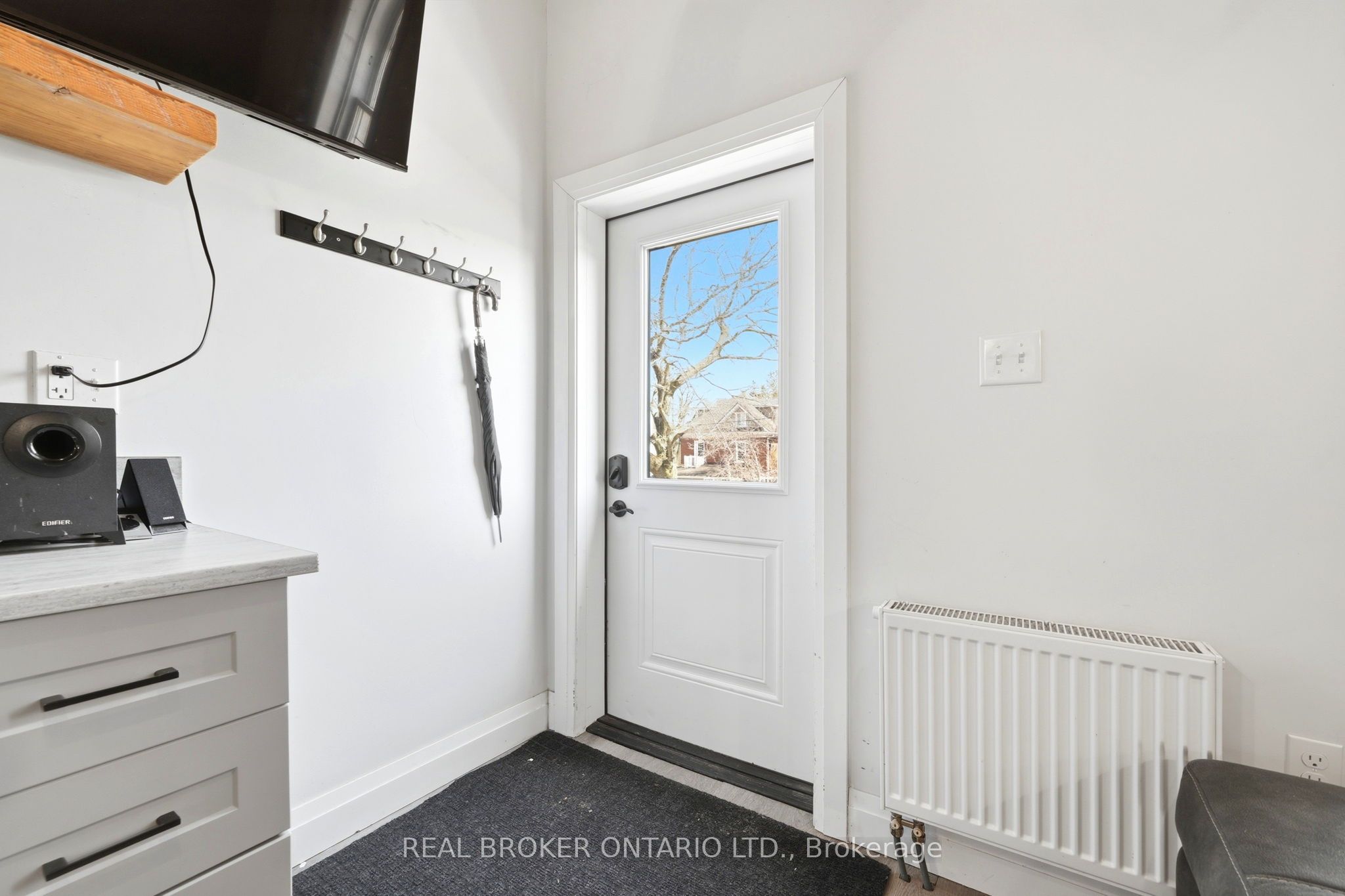 20 Mill Street E, Perth East, ON N0K 1M0 photo 4