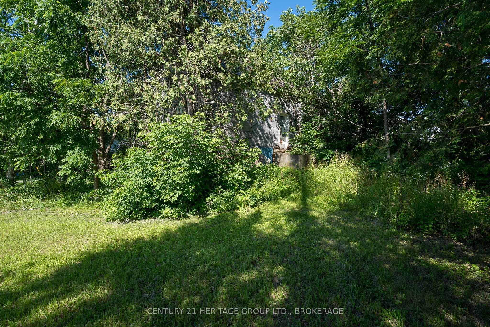 102 Ormond Street, Leeds and the Thousand Islands, ON K0E 1N0 photo 4