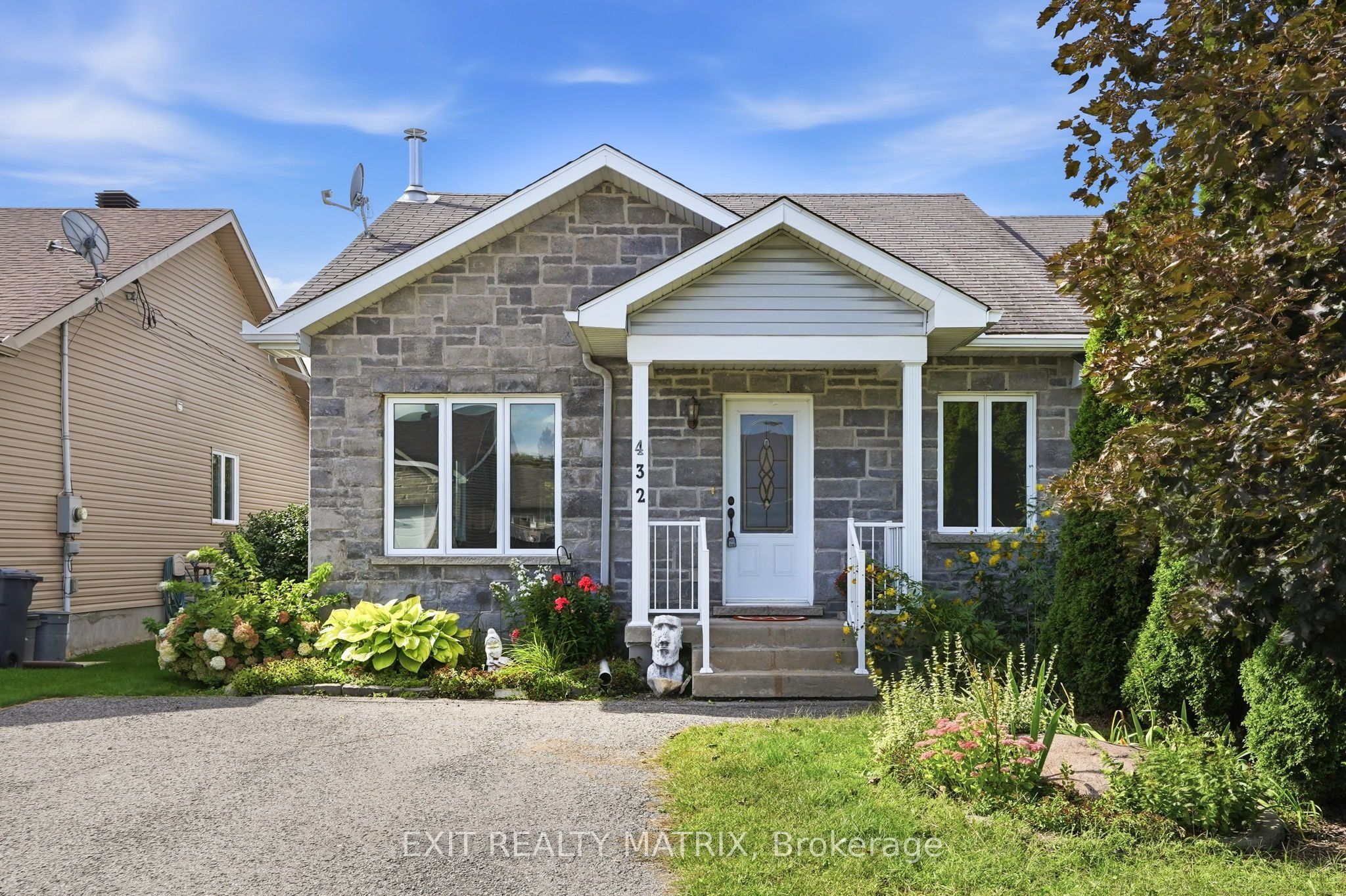 432 Marc-Andre Street, Hawkesbury, ON K6A 0A5 photo 2