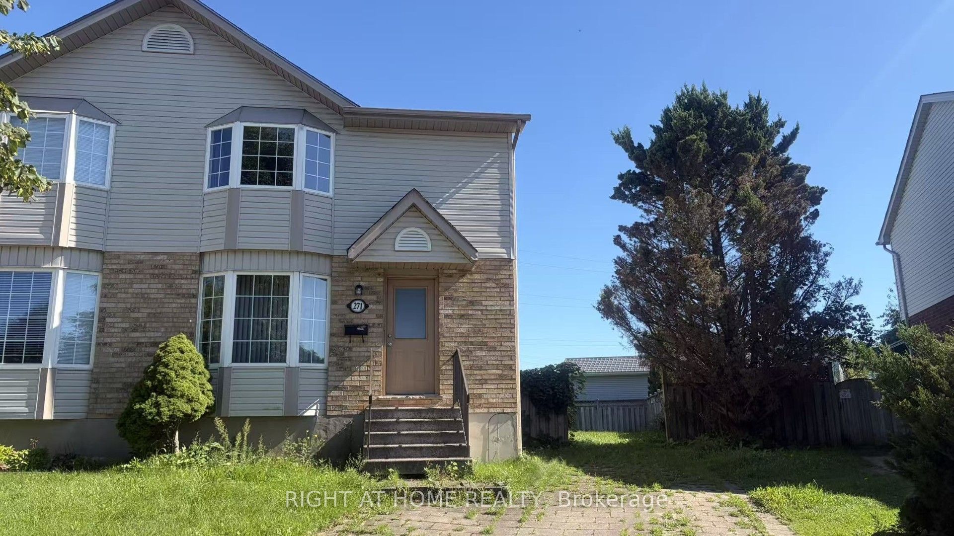 271 Fleming Drive, London East, ON N5V 4Y8