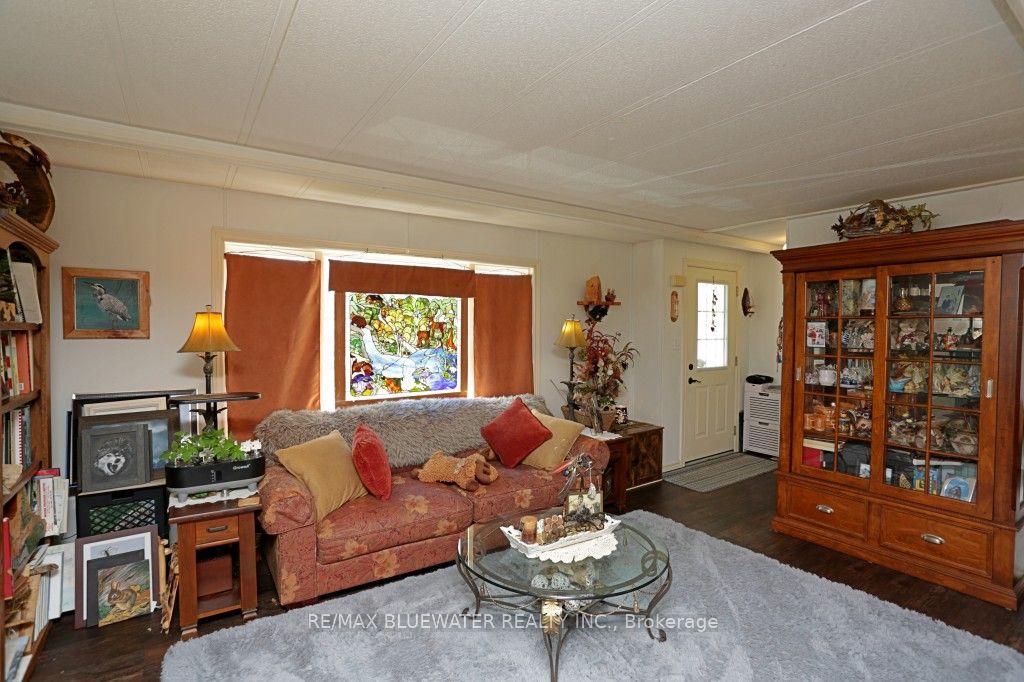 35 Pebble Beach Parkway, South Huron, ON N0M 1T0 photo 5
