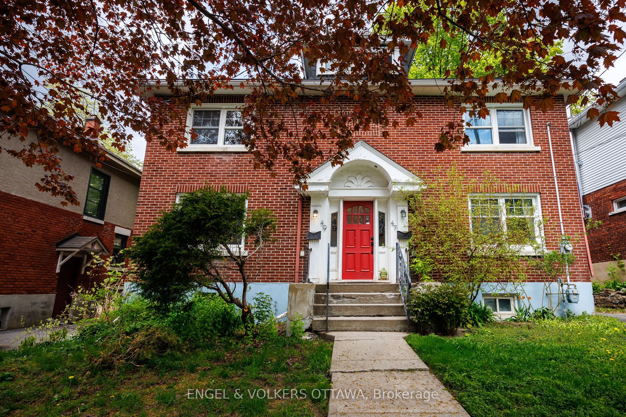 49 GENEVA Street, Tunneys Pasture and Ottawa West, ON K1Y 3N6 photo 2