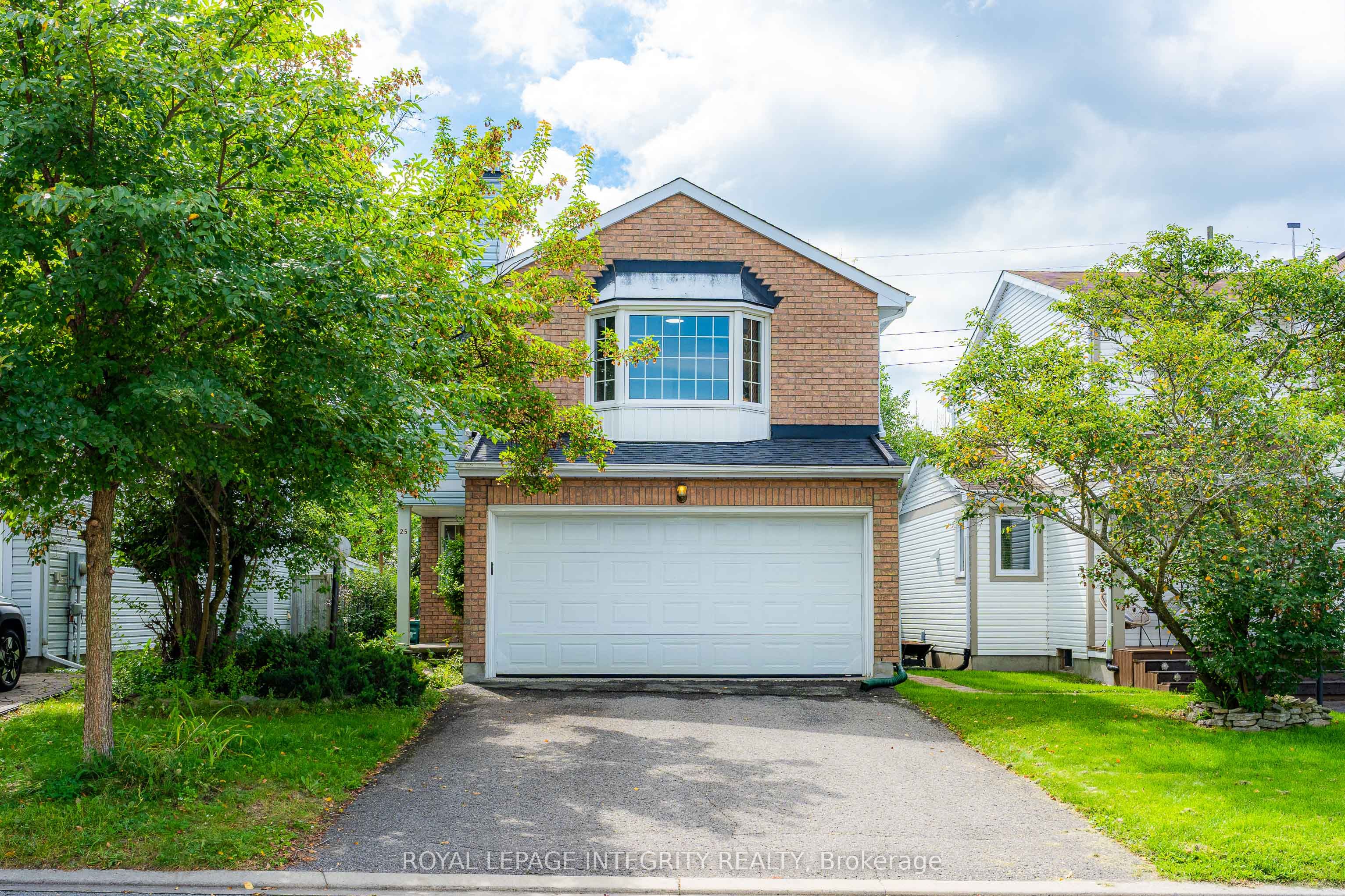 25 Springwater Drive, Kanata, ON K2M 1X9 photo 2
