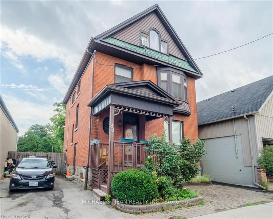 85 Locke Street S, Hamilton, ON L8P 4A3 photo 4