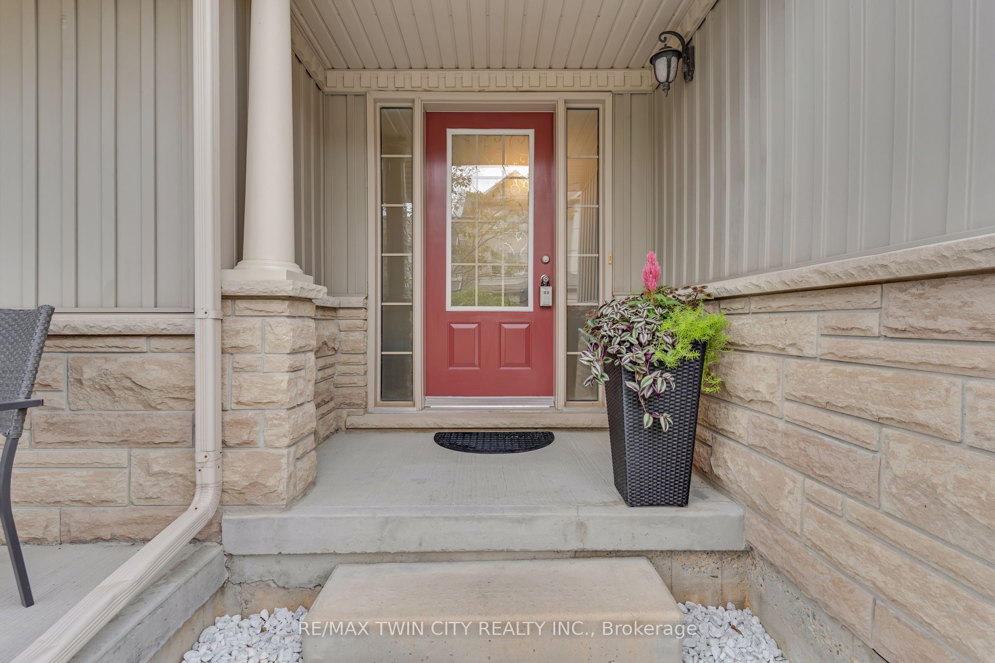 175 David Bergey Drive H54, Kitchener, ON N2E 4H7 photo 3