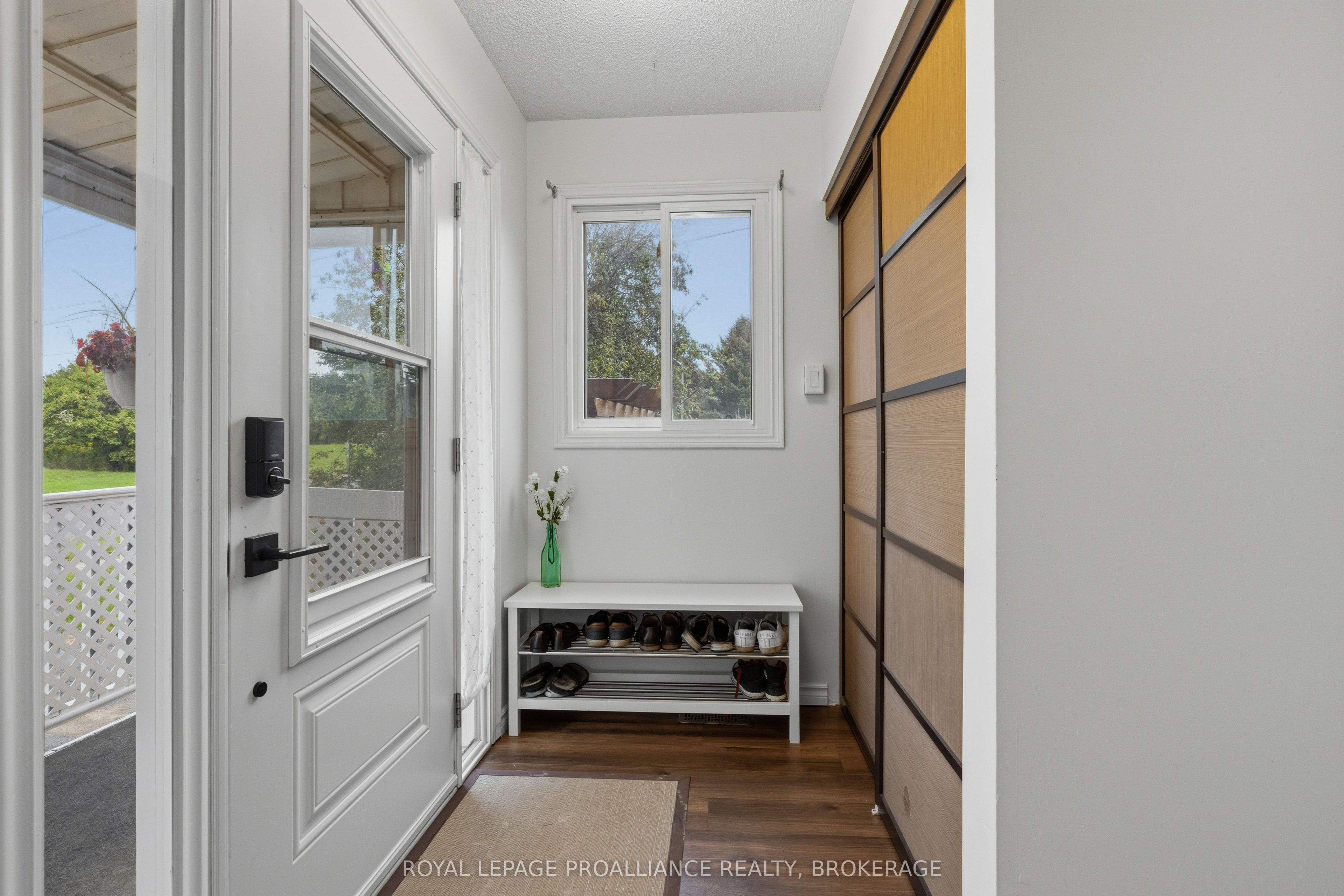 690 Davis Drive, Kingston, ON K7M 7X3 photo 5