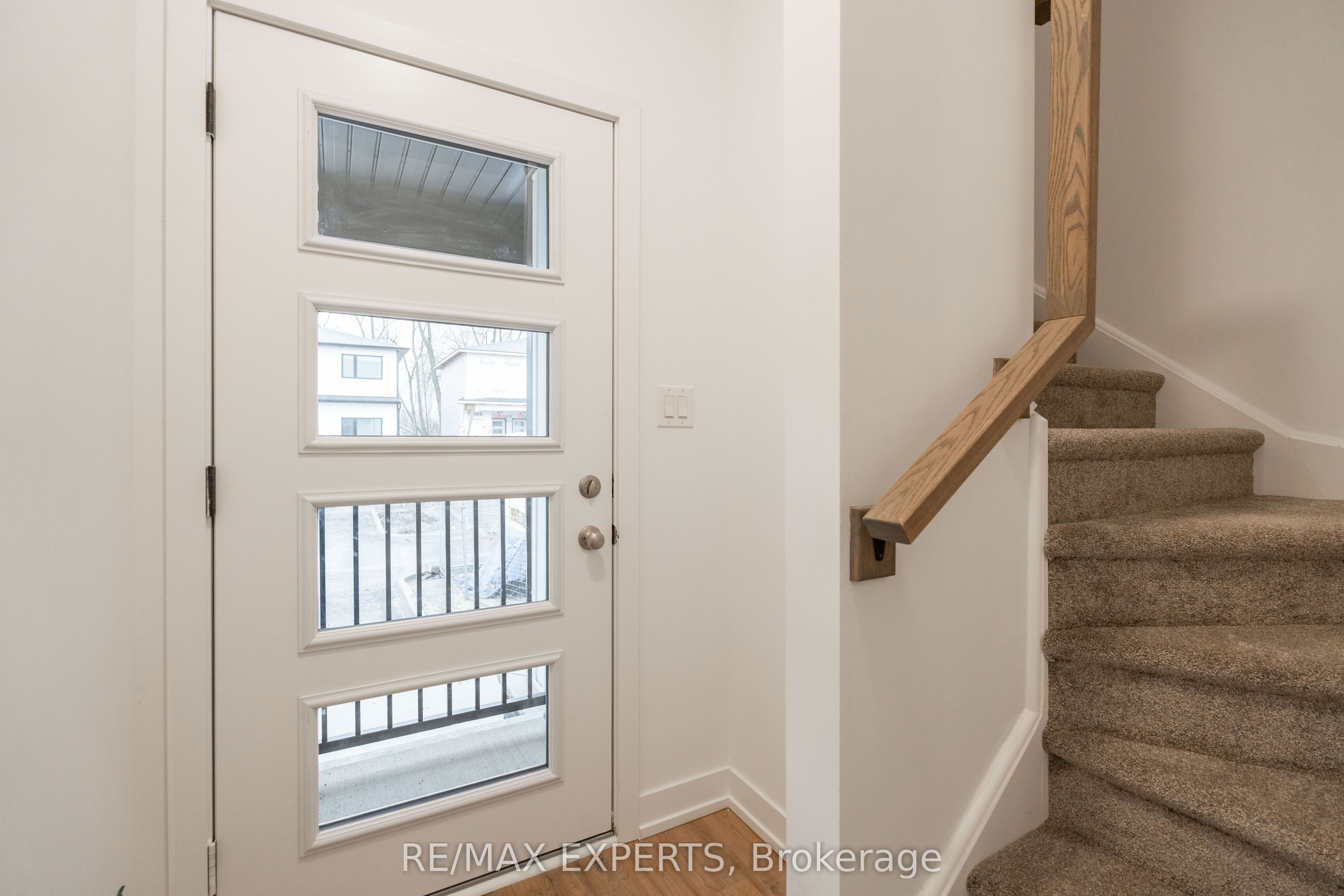 4263 Fourth Avenue 435, Niagara Falls, ON L2E 0C2 photo 3