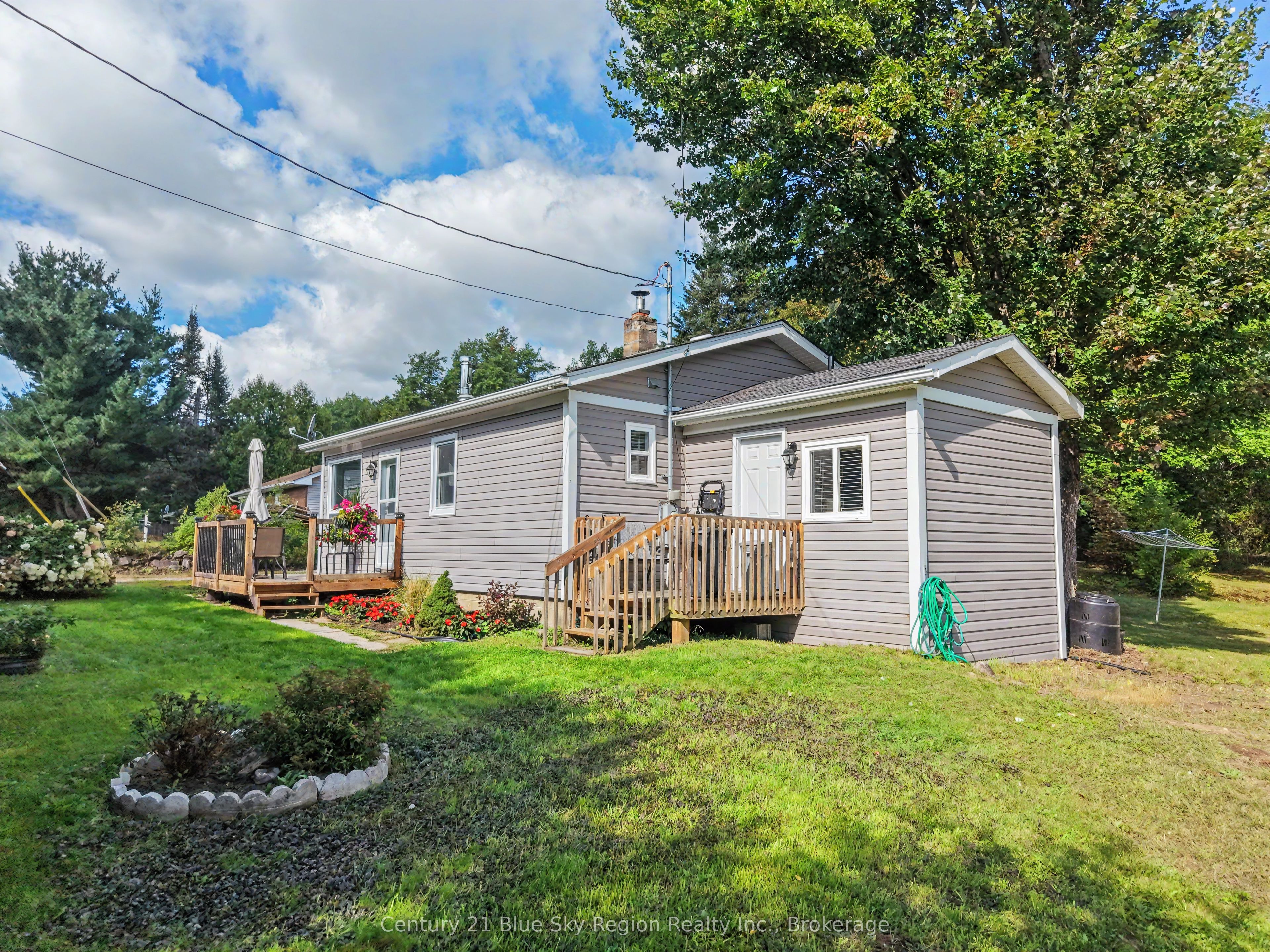586 Derland Road, East Ferris, ON P1B 8Z4 photo 3