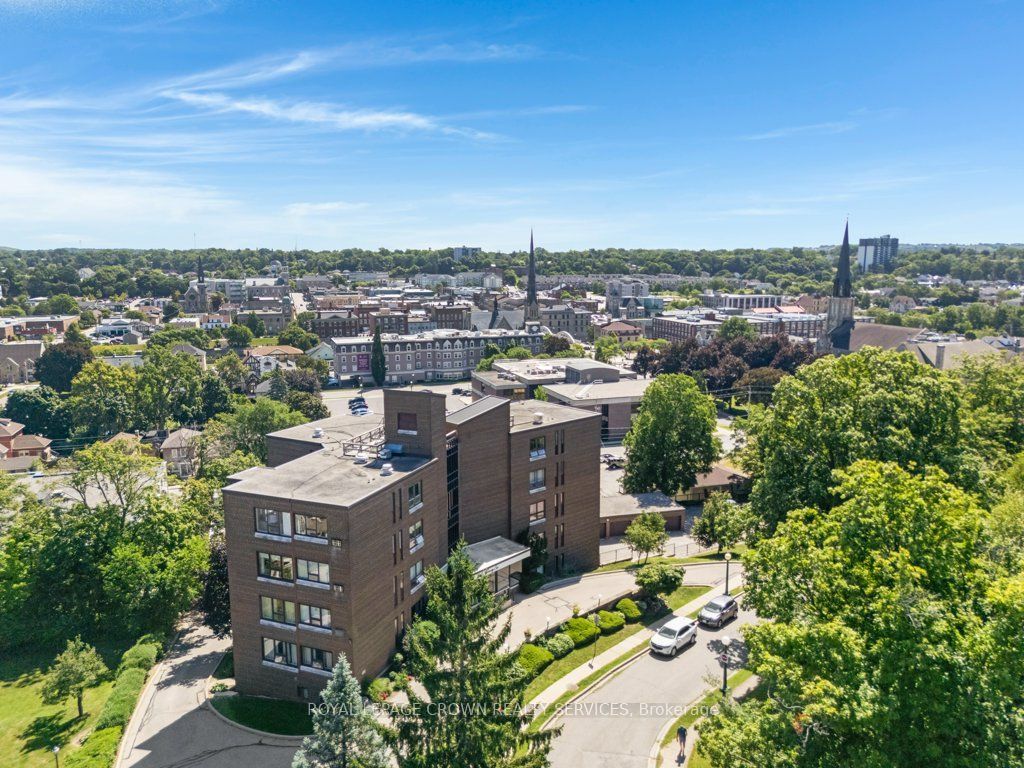 26 Wentworth Avenue 2S, Cambridge, ON N1S 1G6