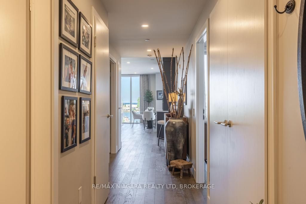 57 Lakeport Road 302, St. Catharines, ON L2N 4P6 photo 4