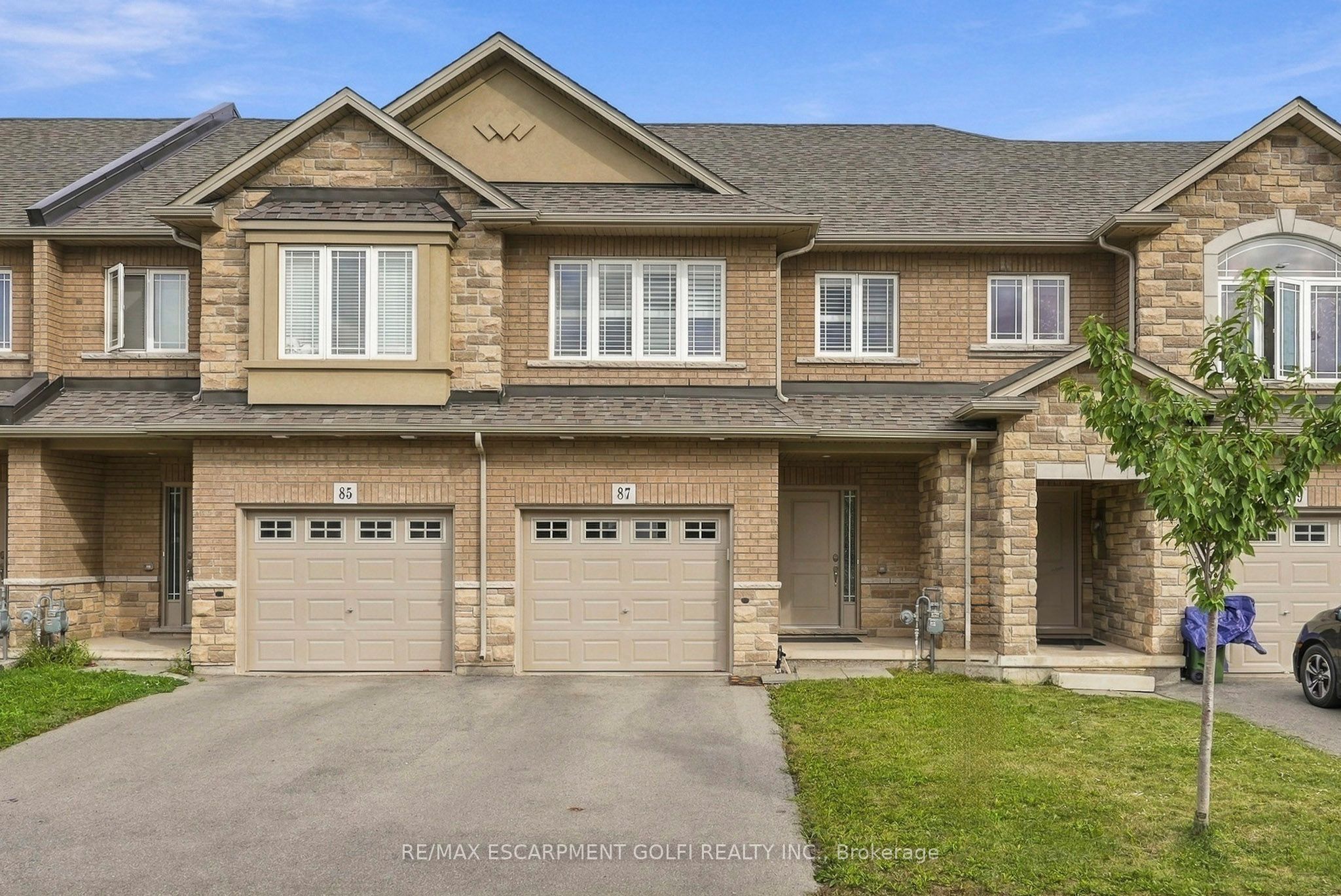 87 Rockledge Drive, Hamilton, ON L0R 1P0