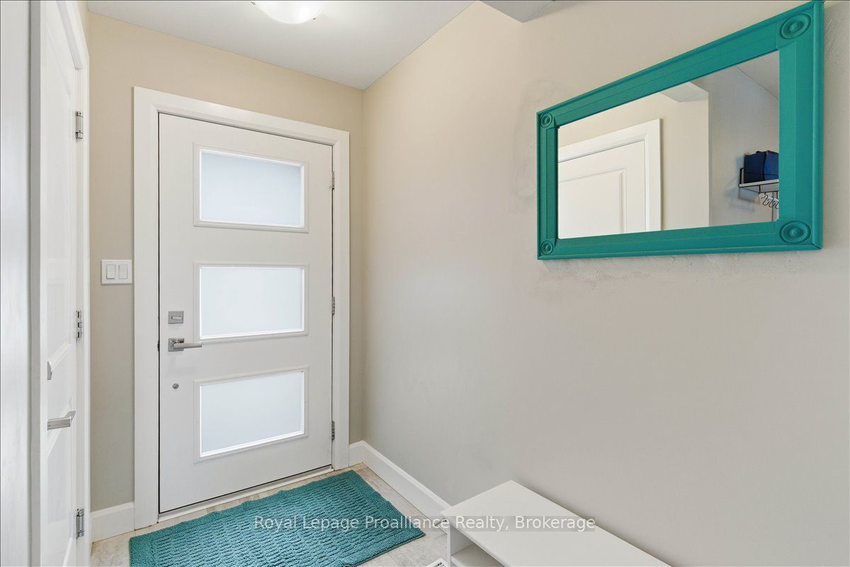 31 Dewal Place, Belleville, ON K8P 0H3 photo 3