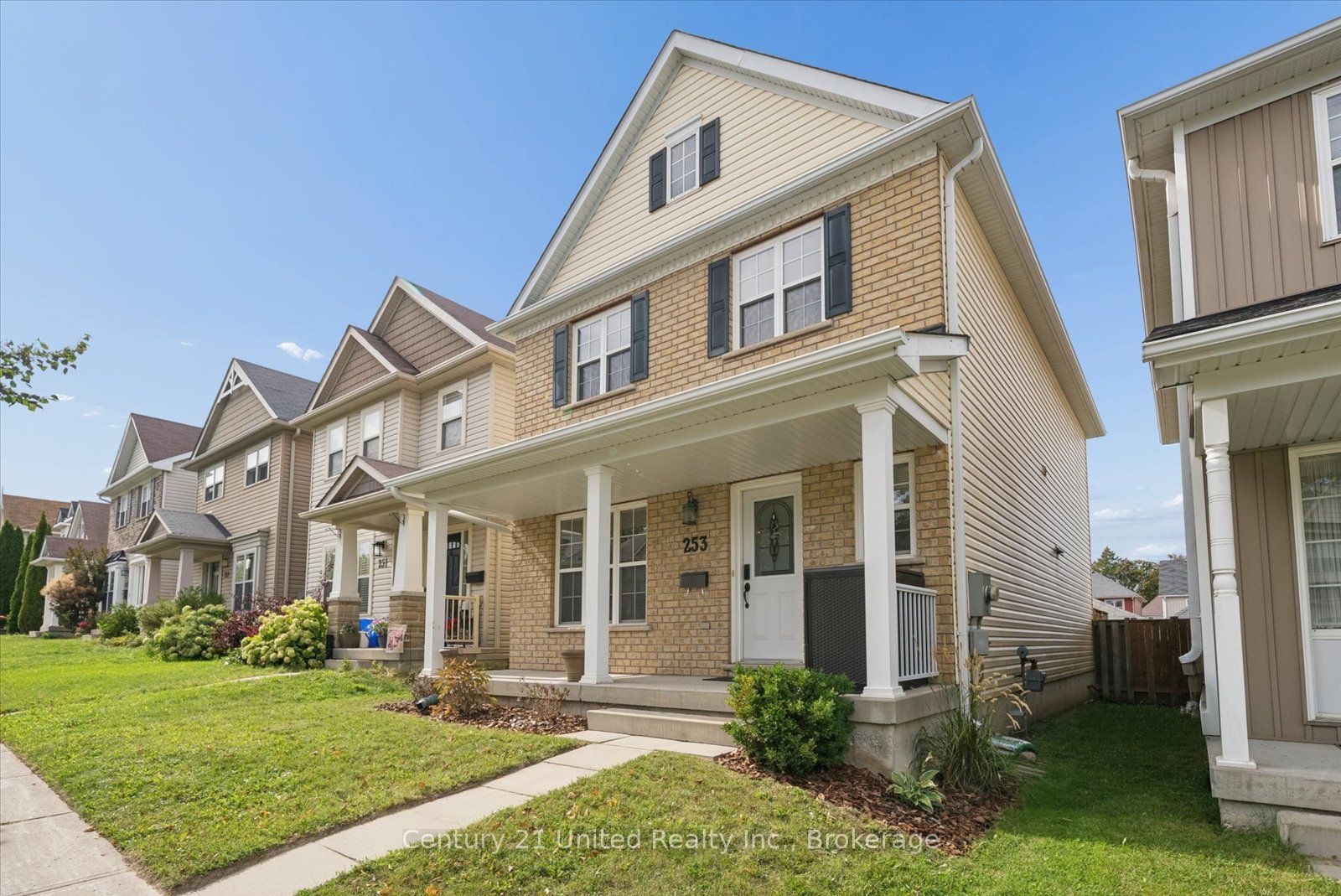 253 Bowen Drive, Peterborough, ON K9H 0B8 photo 5
