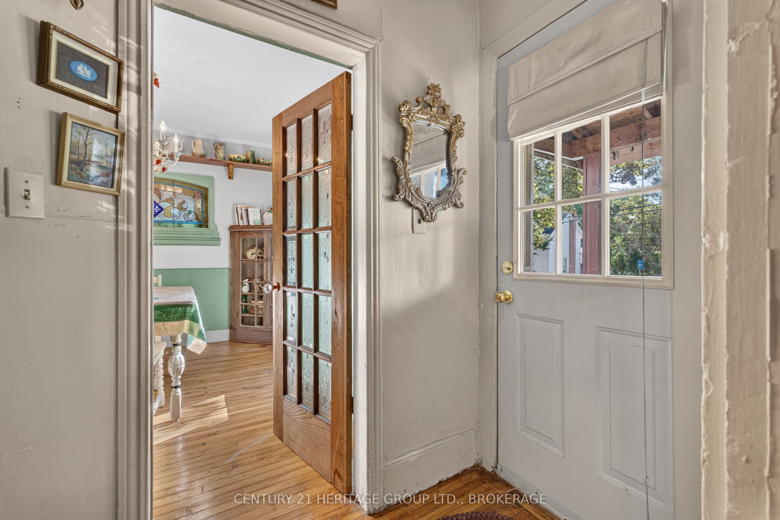 438 Main Street, Loyalist, ON K0H 1G0 photo 4