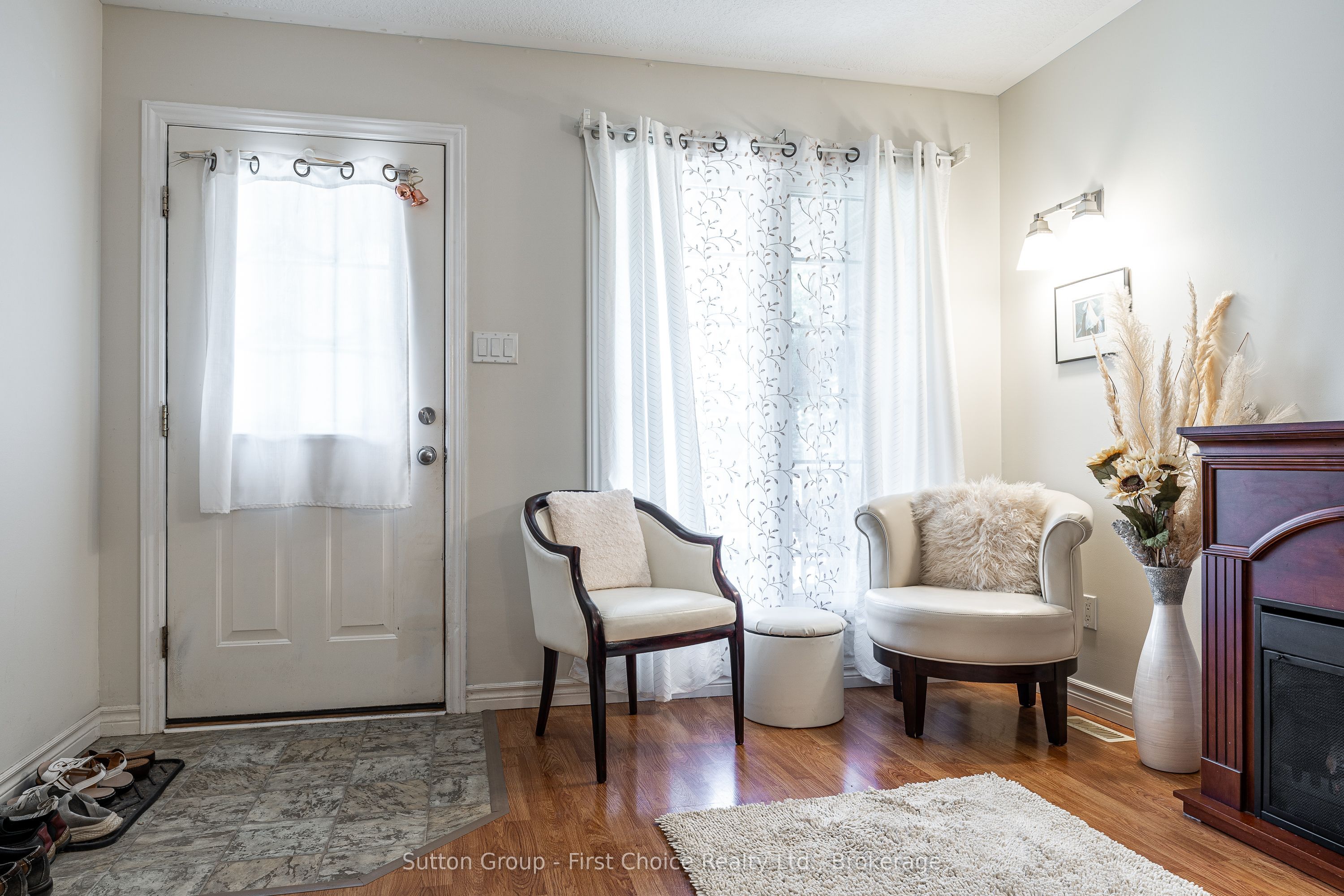 25 Trinity Street, Stratford, ON N5A 4P5 photo 5