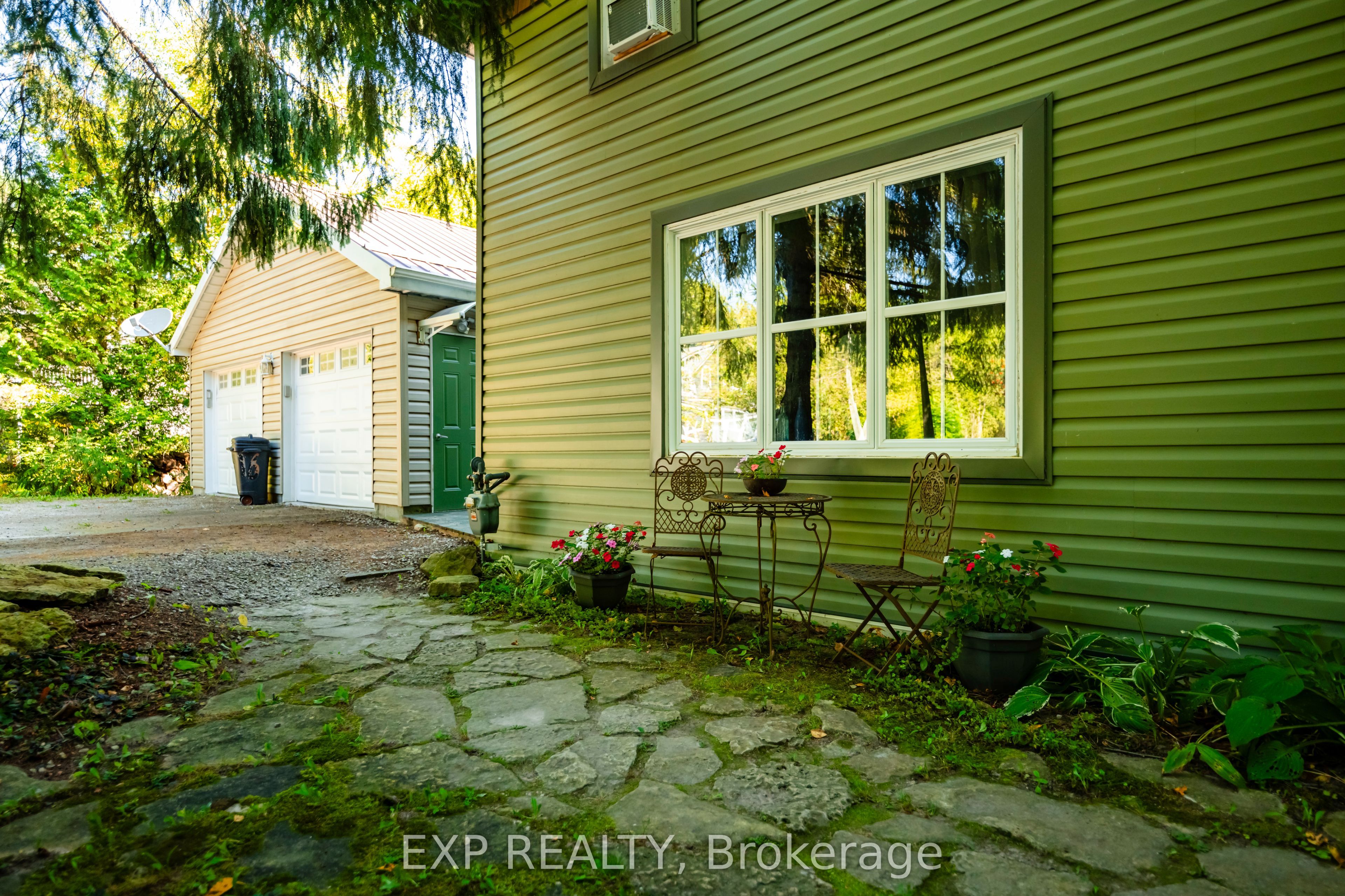 16 Mill Street, Amaranth, ON L9W 3Z3 photo 5