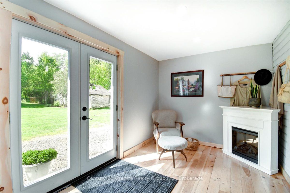 33740 Hwy 62 Highway, Hastings Highlands, ON K0L 2S0 photo 3