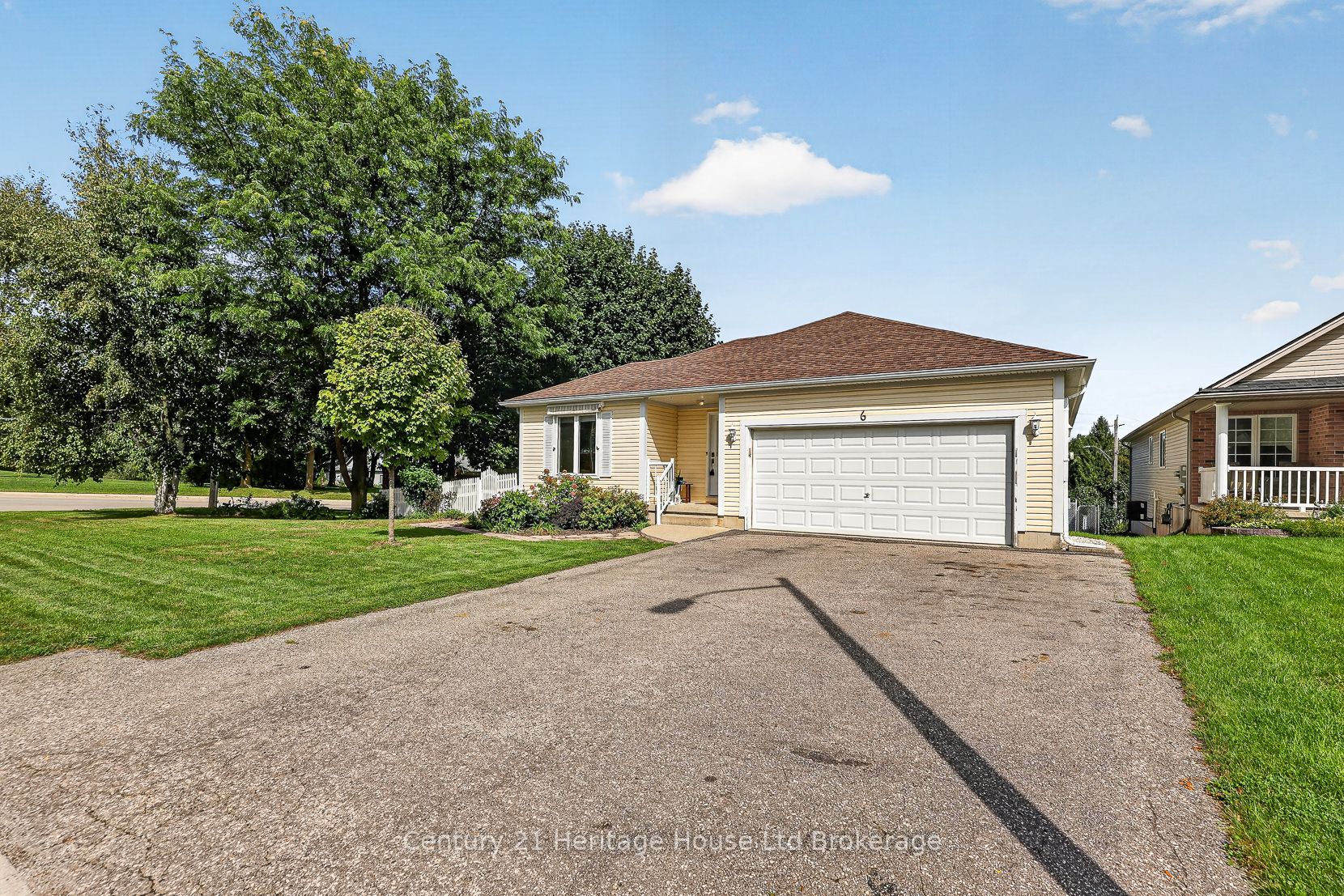 6 Crusoe Place, Ingersoll, ON N5C 4G2 photo 2