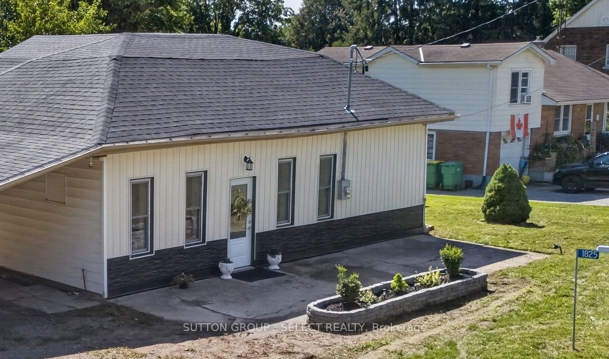 1825 Longwoods Drive, Southwest Middlesex, ON N0L 2N0 photo 5