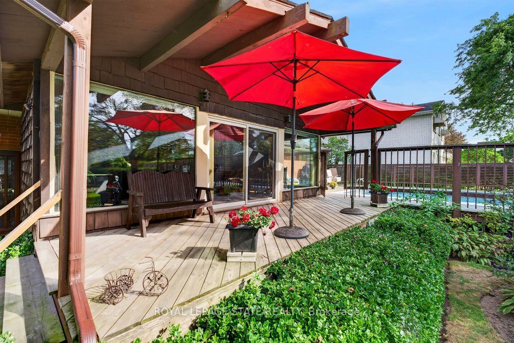 558 Mountain Brow Boulevard, Hamilton, ON L8T 1A9 photo 4