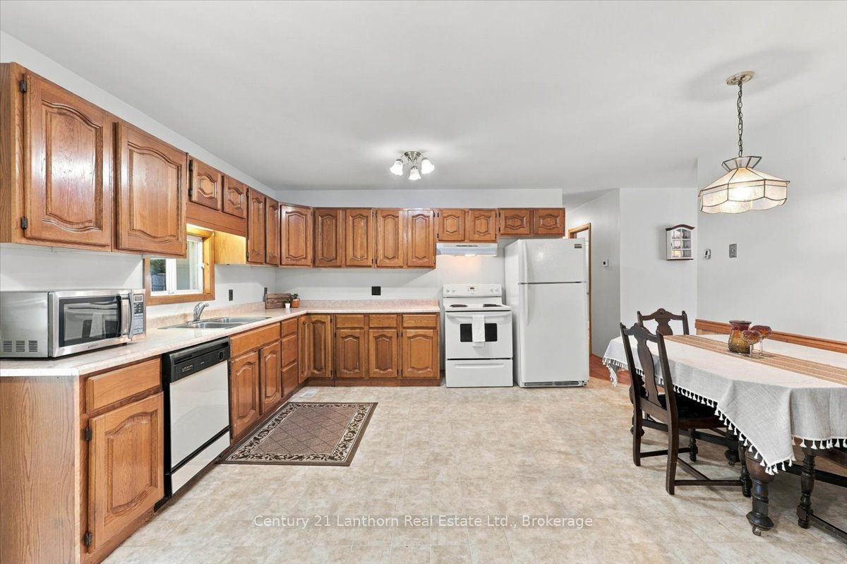 18 Dingman Street, Centre Hastings, ON K0K 2K0 photo 5