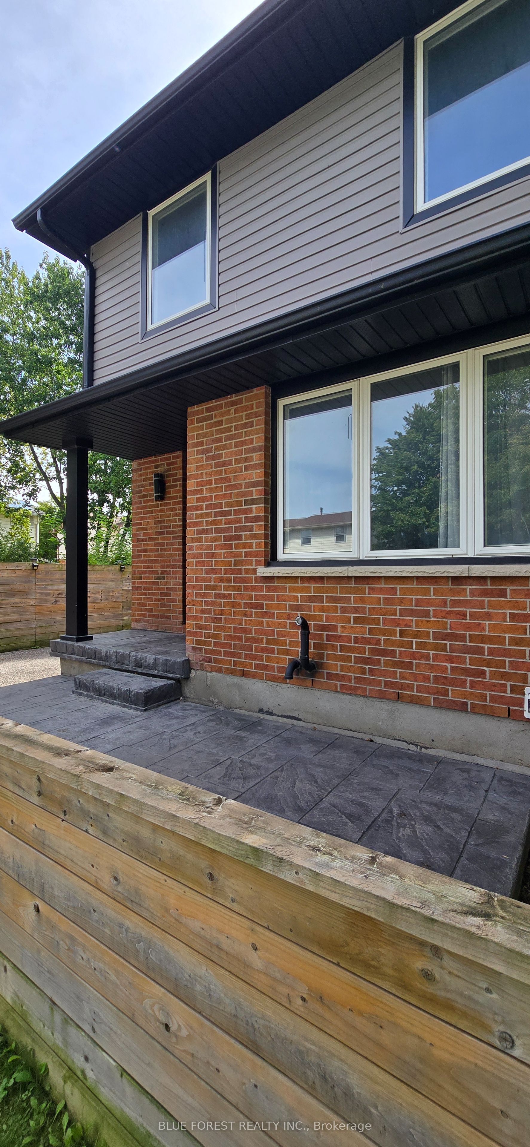 93 Elvira Crescent, London South, ON N6E 2N1 photo 2