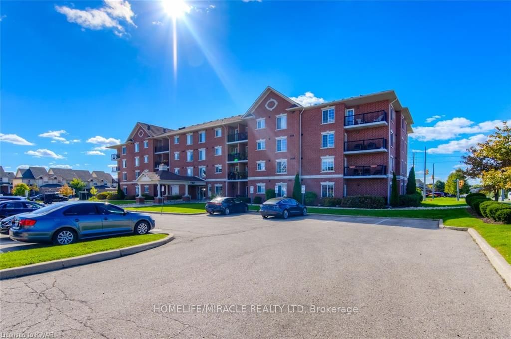 415 Grange Road 101, Guelph, ON N1E 0C4 photo 2
