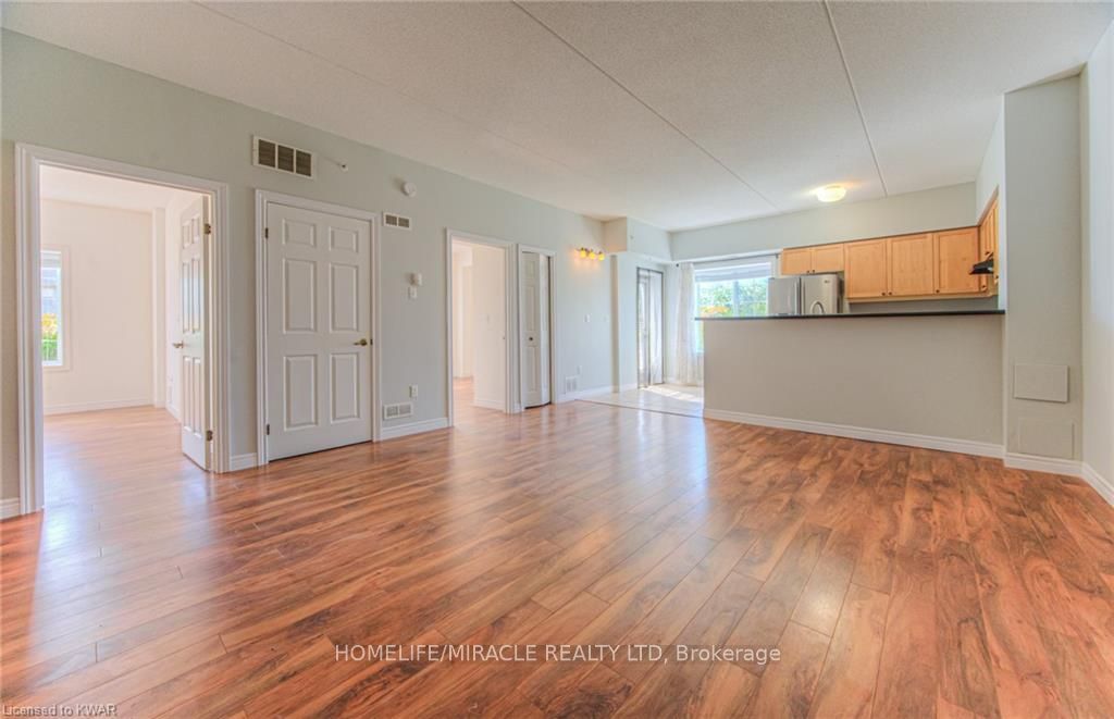 415 Grange Road 101, Guelph, ON N1E 0C4 photo 5