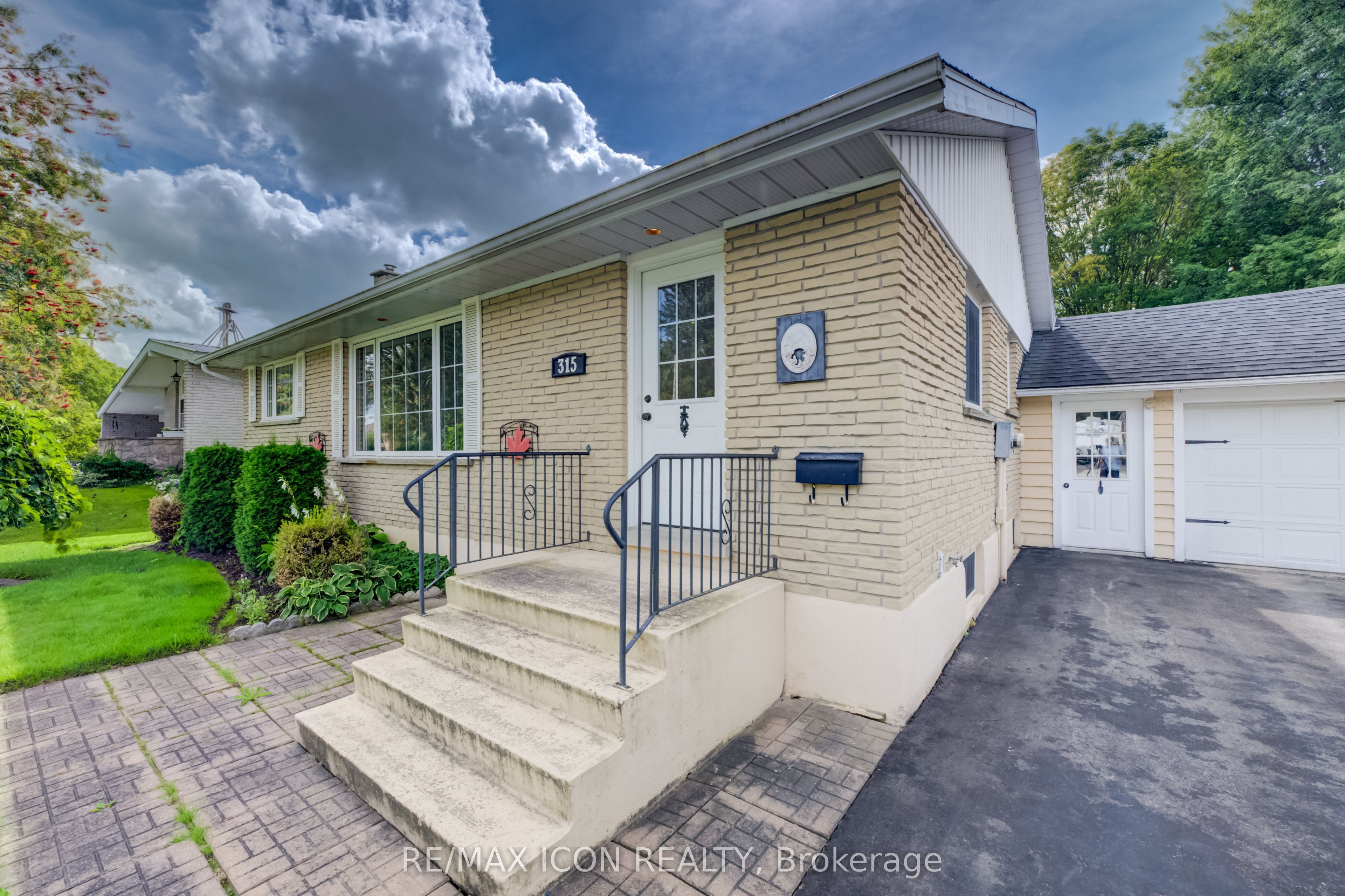 315 Perth Street, Wellington North, ON N0G 2L1 photo 4