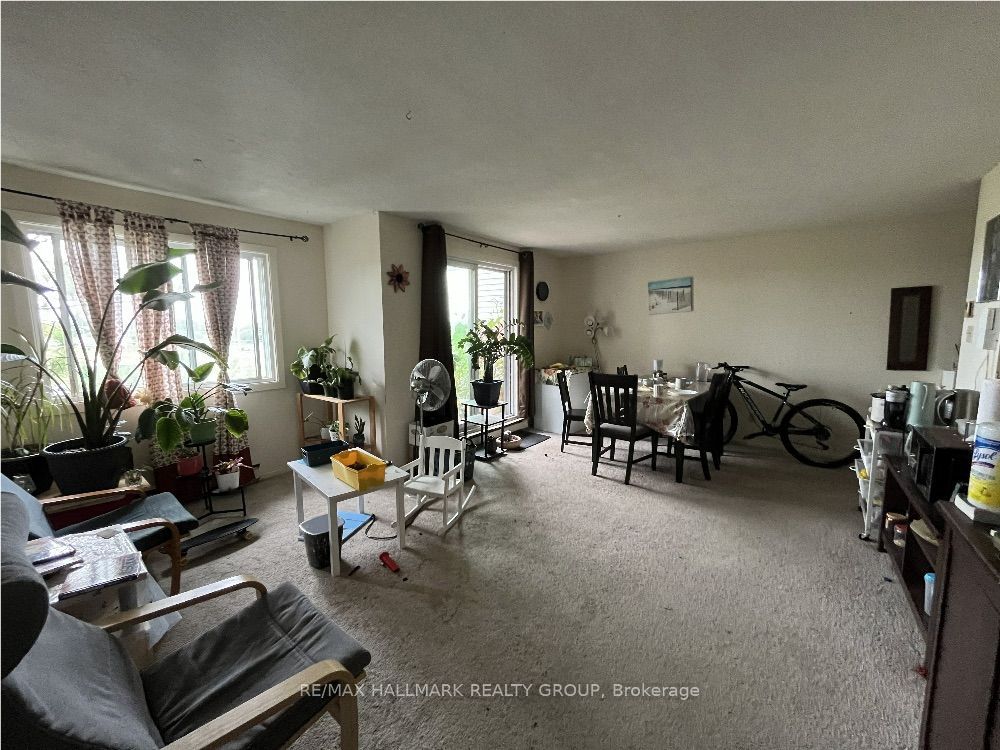 214 Viewmount Drive 403, Cityview - Parkwoods Hills - Rideau Shore, ON K2E 7X3 photo 5