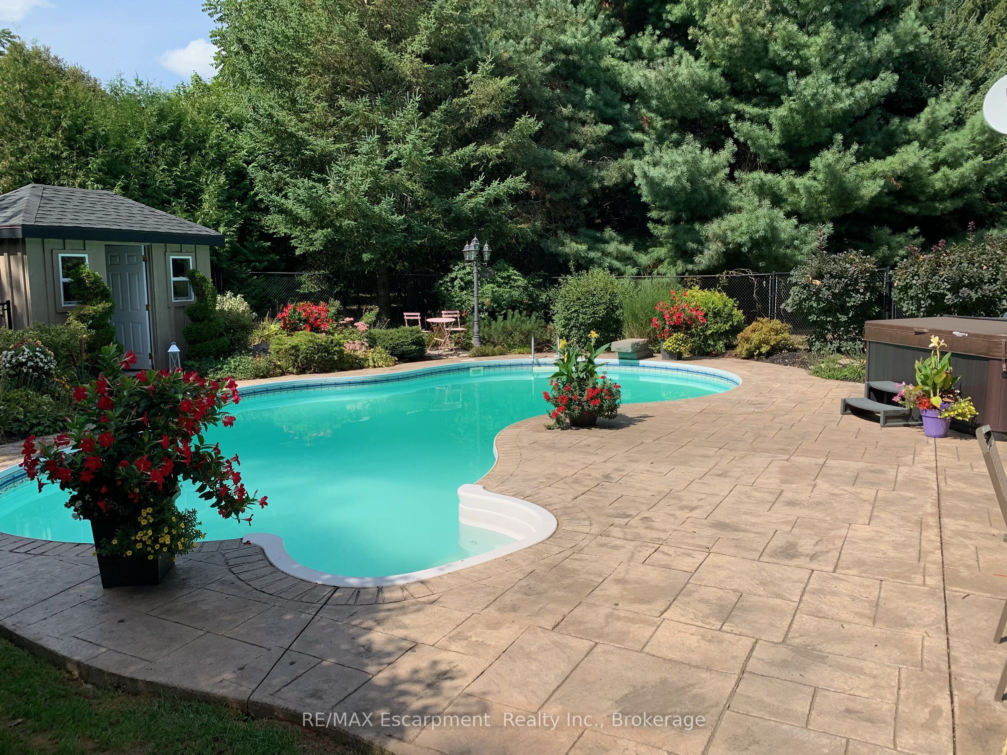 31 Alder Crescent, Pelham, ON L0S 1C0 photo 3