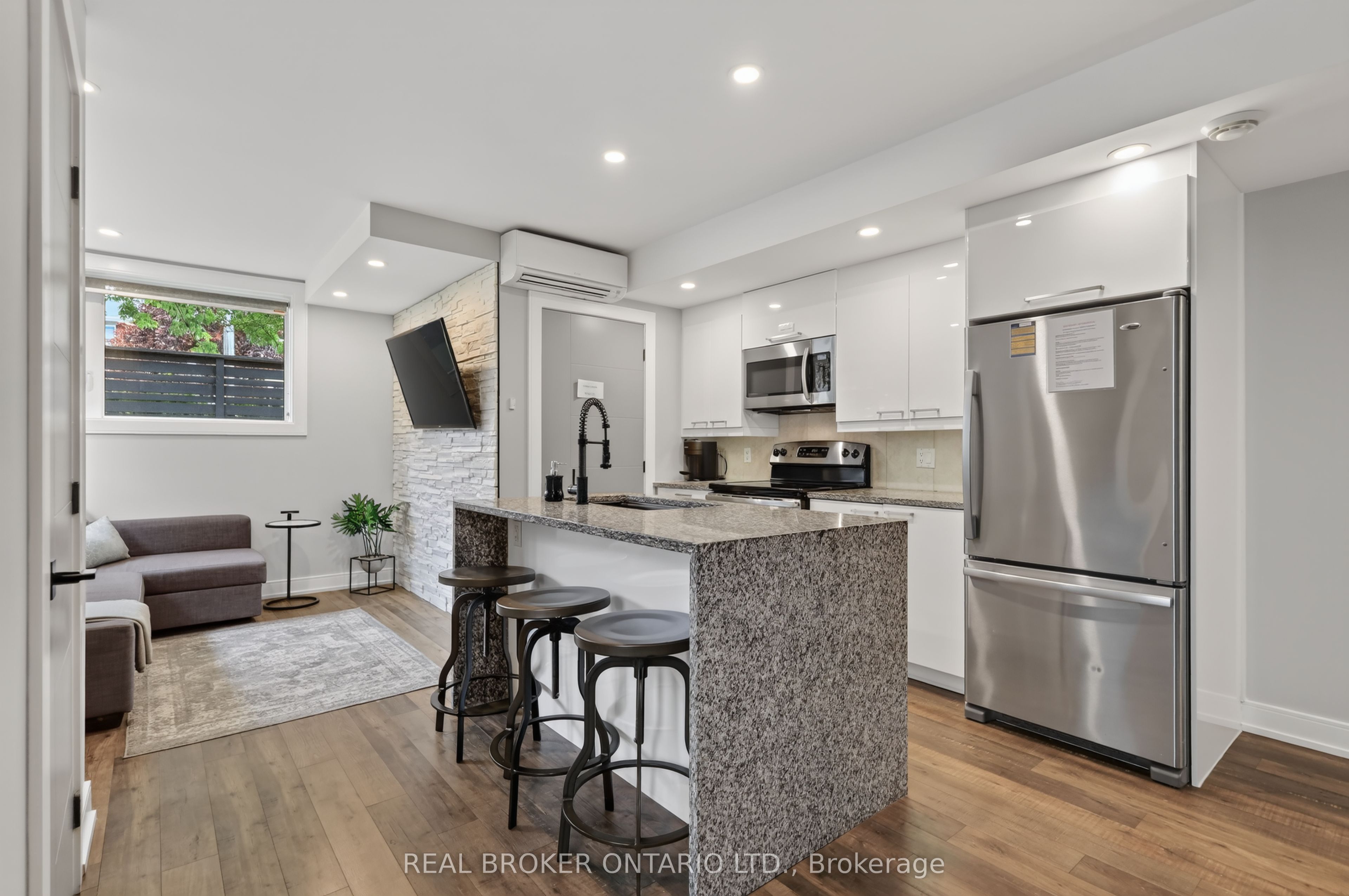 343 Riverdale Avenue 2, Glebe - Ottawa East and Area, ON K1S 1R6 photo 4