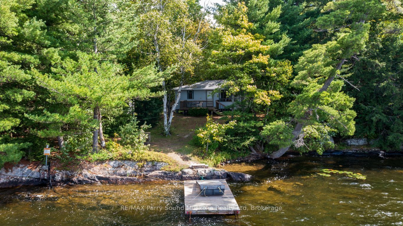28 Porter Lane, McDougall, ON P2A 2W7