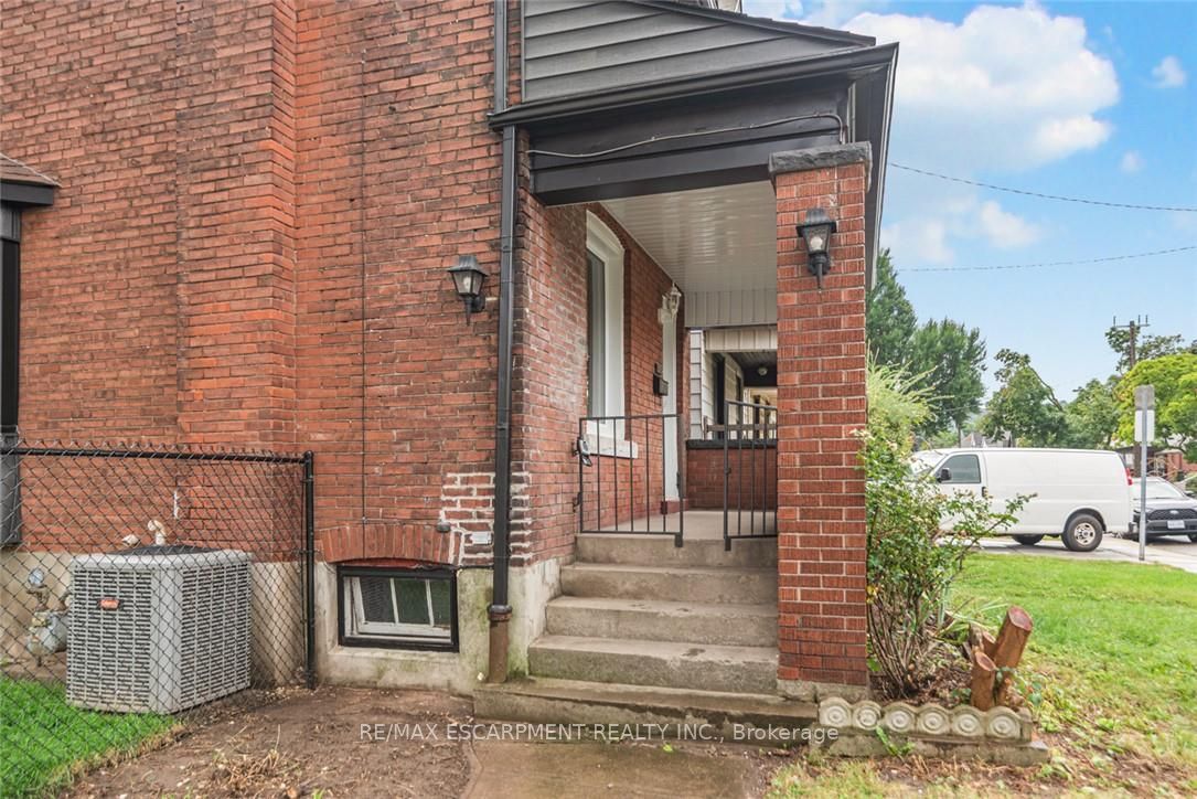 90 Belview Avenue, Hamilton, ON L8L 7K8 photo 4
