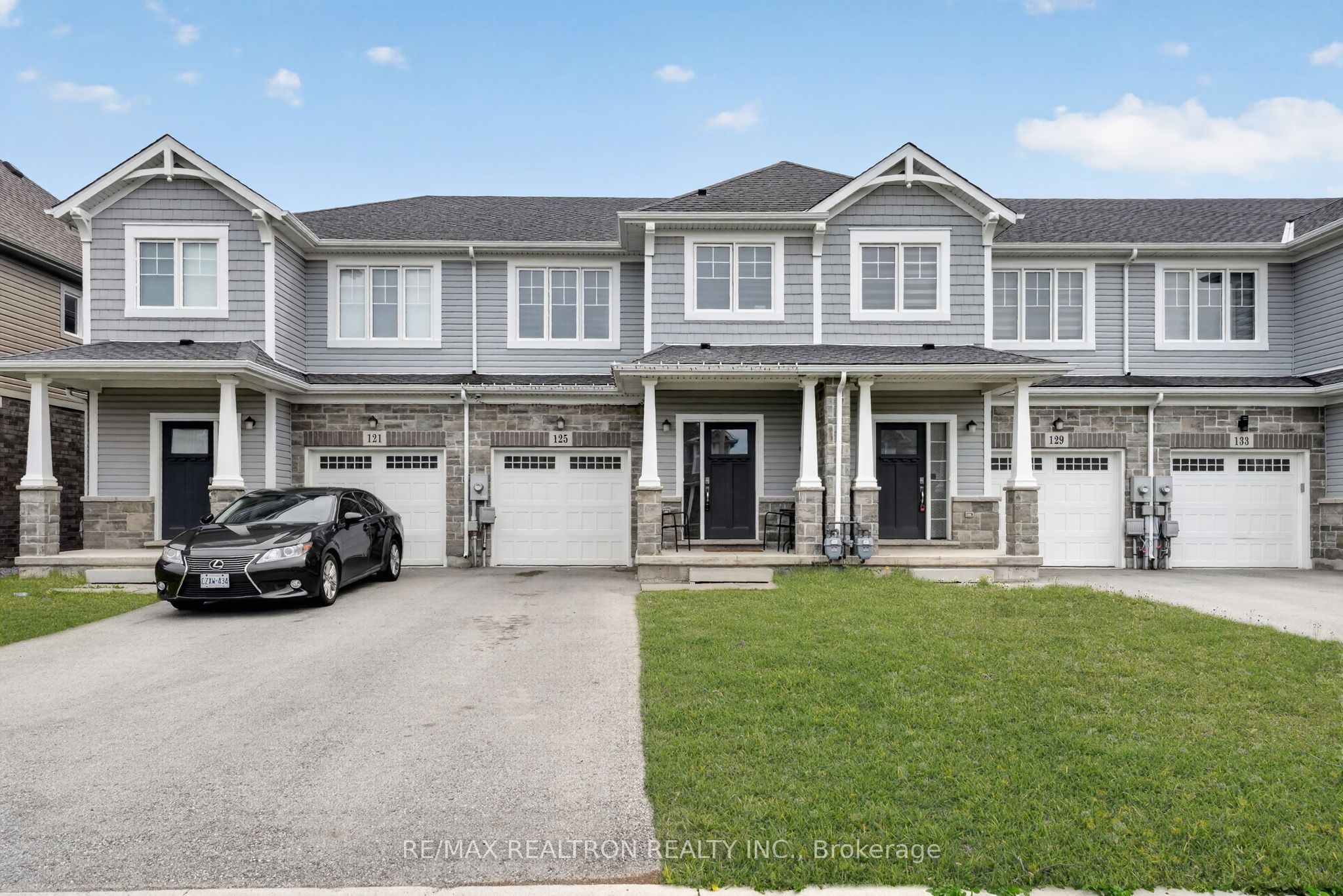 125 Sunflower Place, Welland, ON L3C 0H9