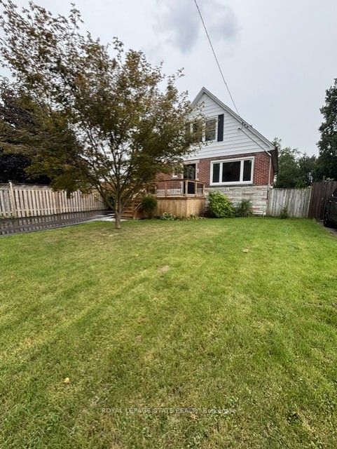 46 Delevan Crescent, Hamilton, ON L9A 4A7 photo 2