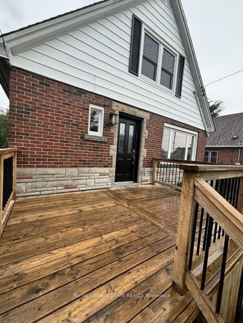 46 Delevan Crescent, Hamilton, ON L9A 4A7 photo 3