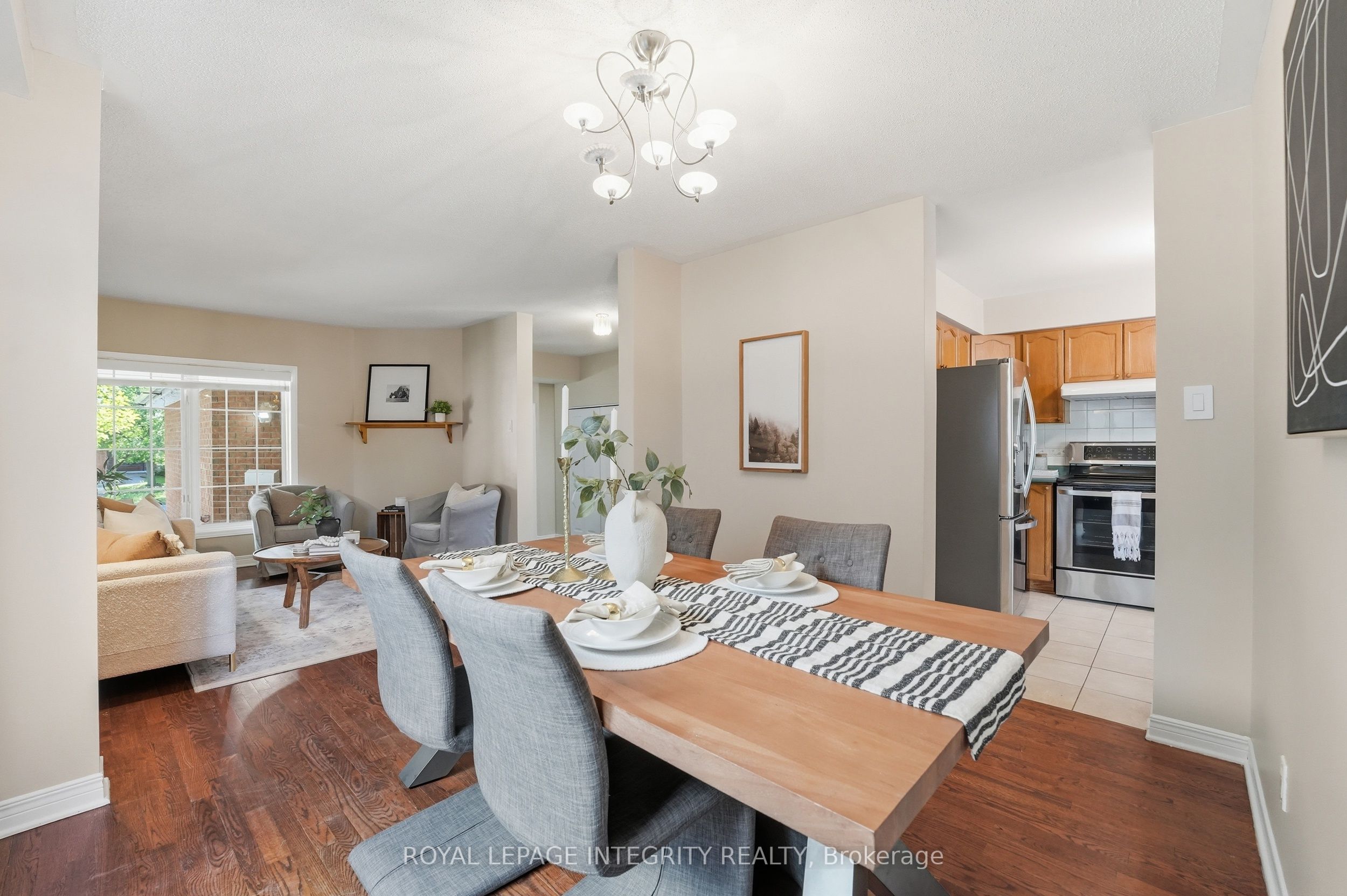 15 Halkirk Avenue, Kanata, ON K2V 1B1 photo 5
