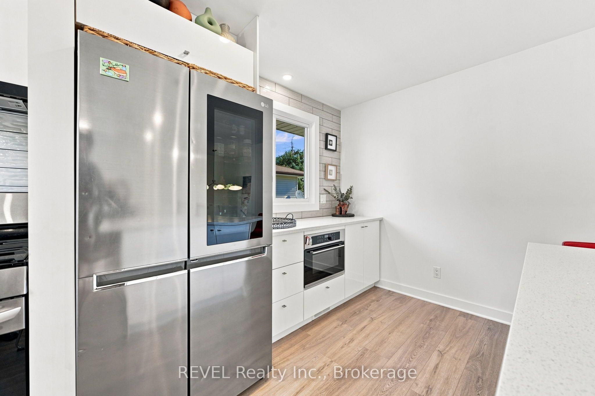 34 Oakwood Street, Port Colborne, ON L3K 5E9 photo 4