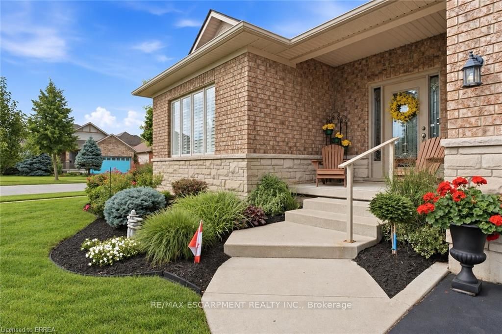 45 Irongate Drive, Brant, ON N3L 4G3 photo 3