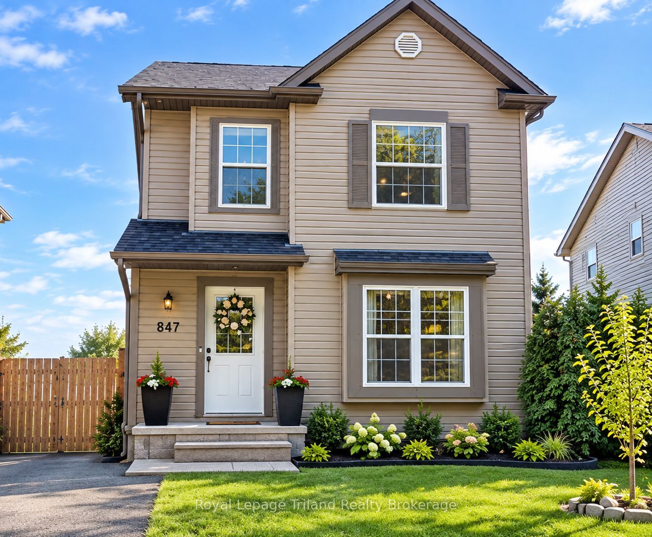 847 Hunters Gate Crescent, Woodstock, ON N4V 1G3