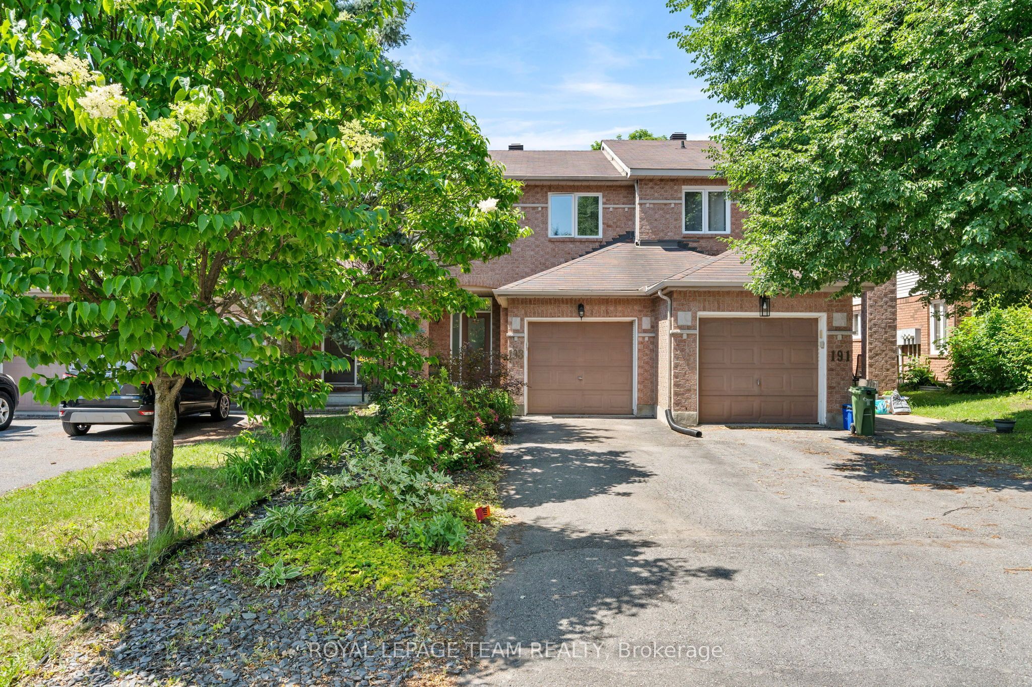193 Thornbury Crescent, South of Baseline to Knoxdale, ON K2G 6C2