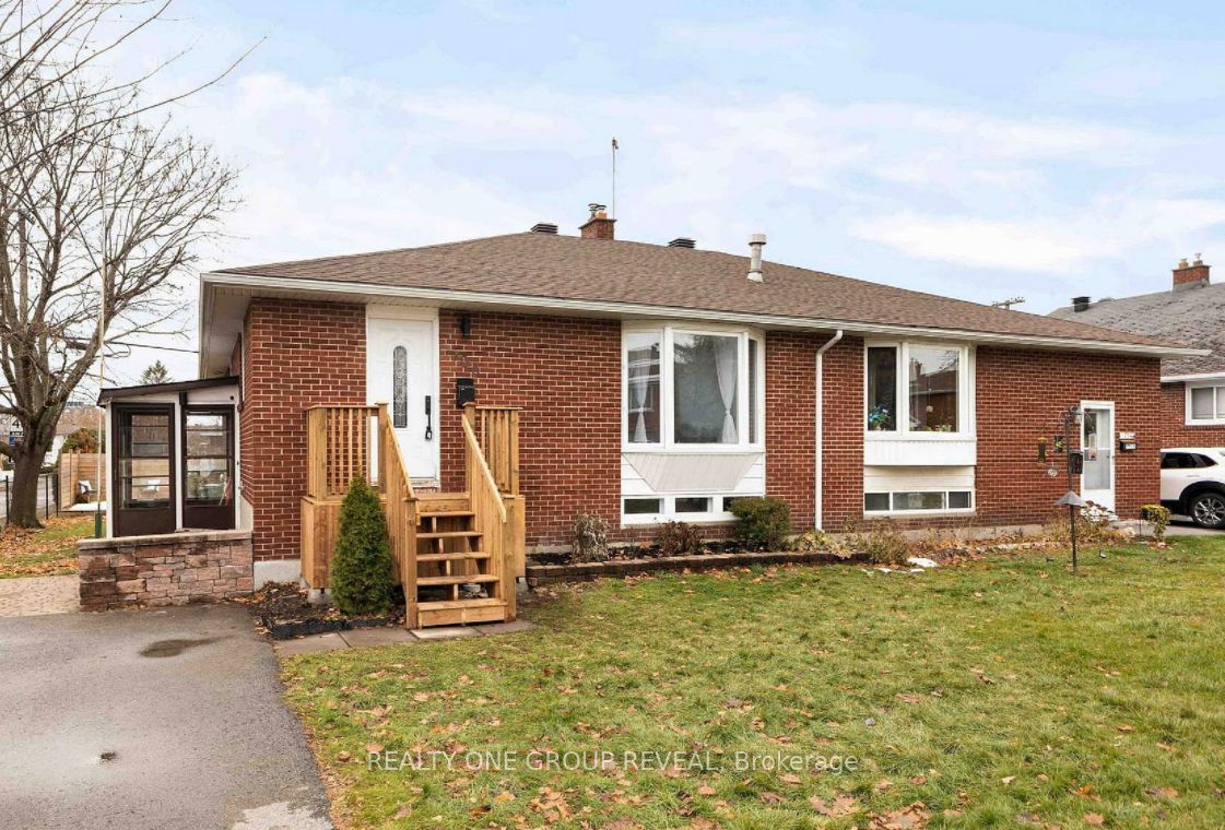 756 Cummings Avenue Main, Overbrook - Castleheights and Area, ON K1K 2L1